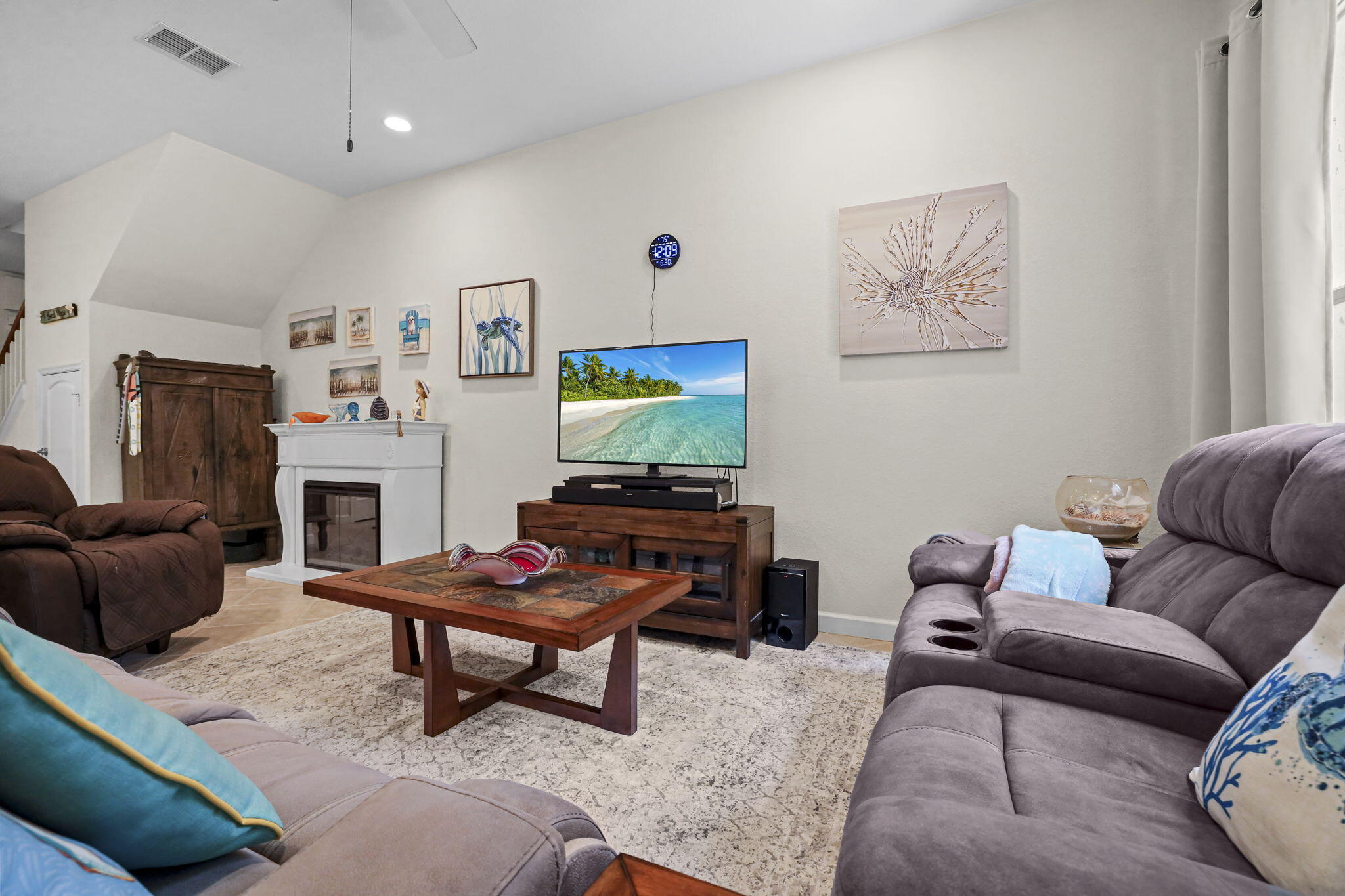 ST ANDREWS TOWNHOMES - Residential