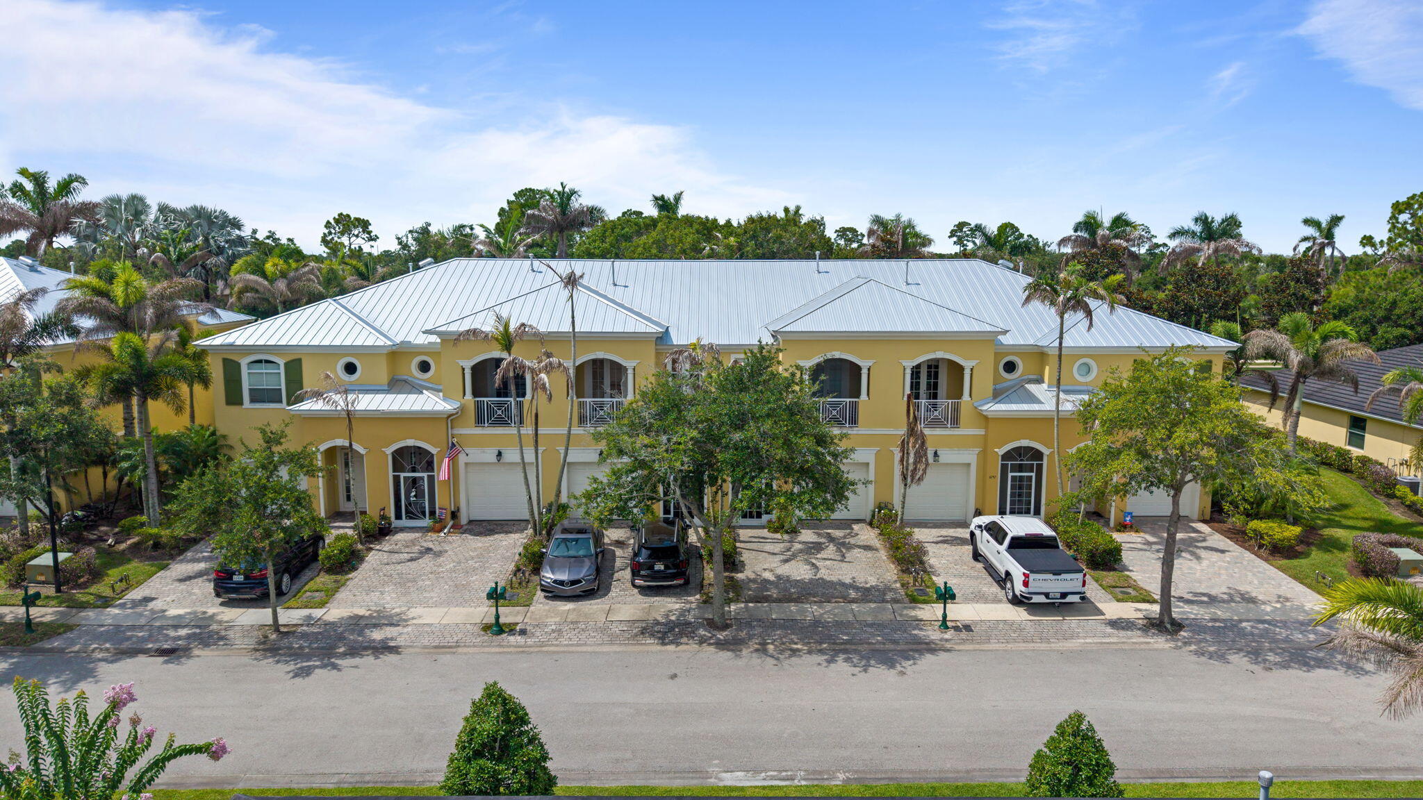 ST ANDREWS TOWNHOMES - Residential