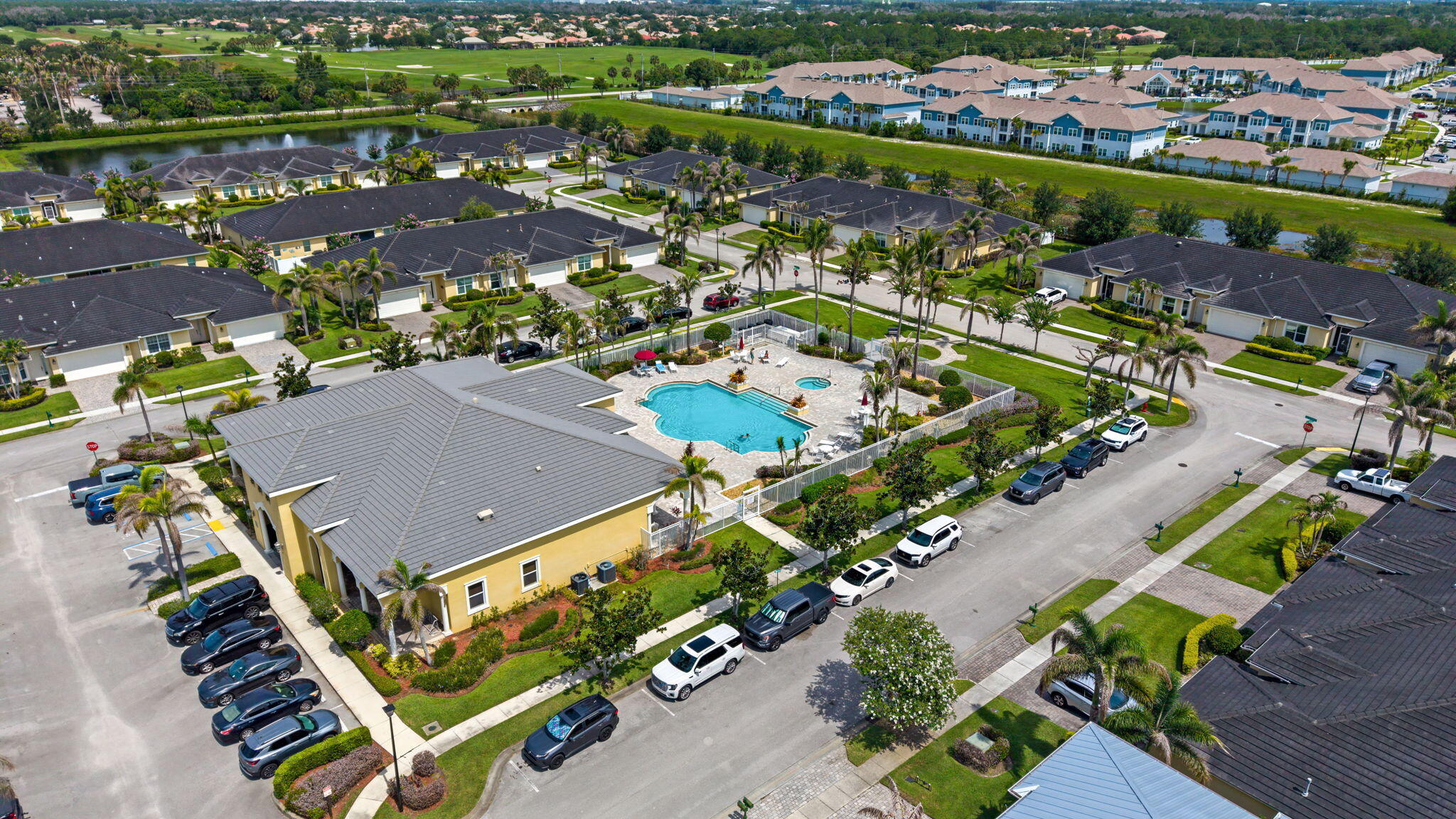ST ANDREWS TOWNHOMES - Residential