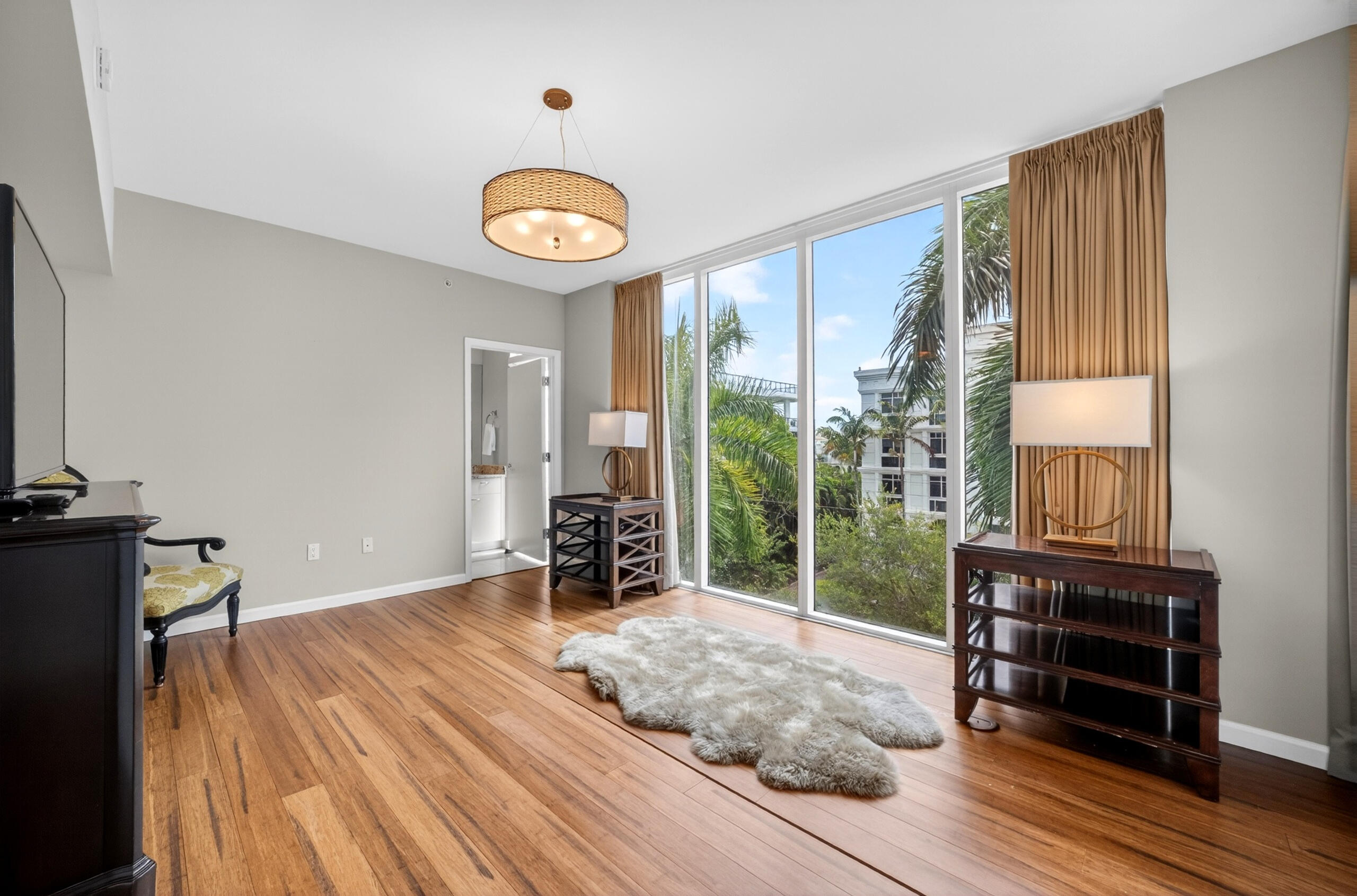 45 HENDRICKS CONDO - Residential Lease
