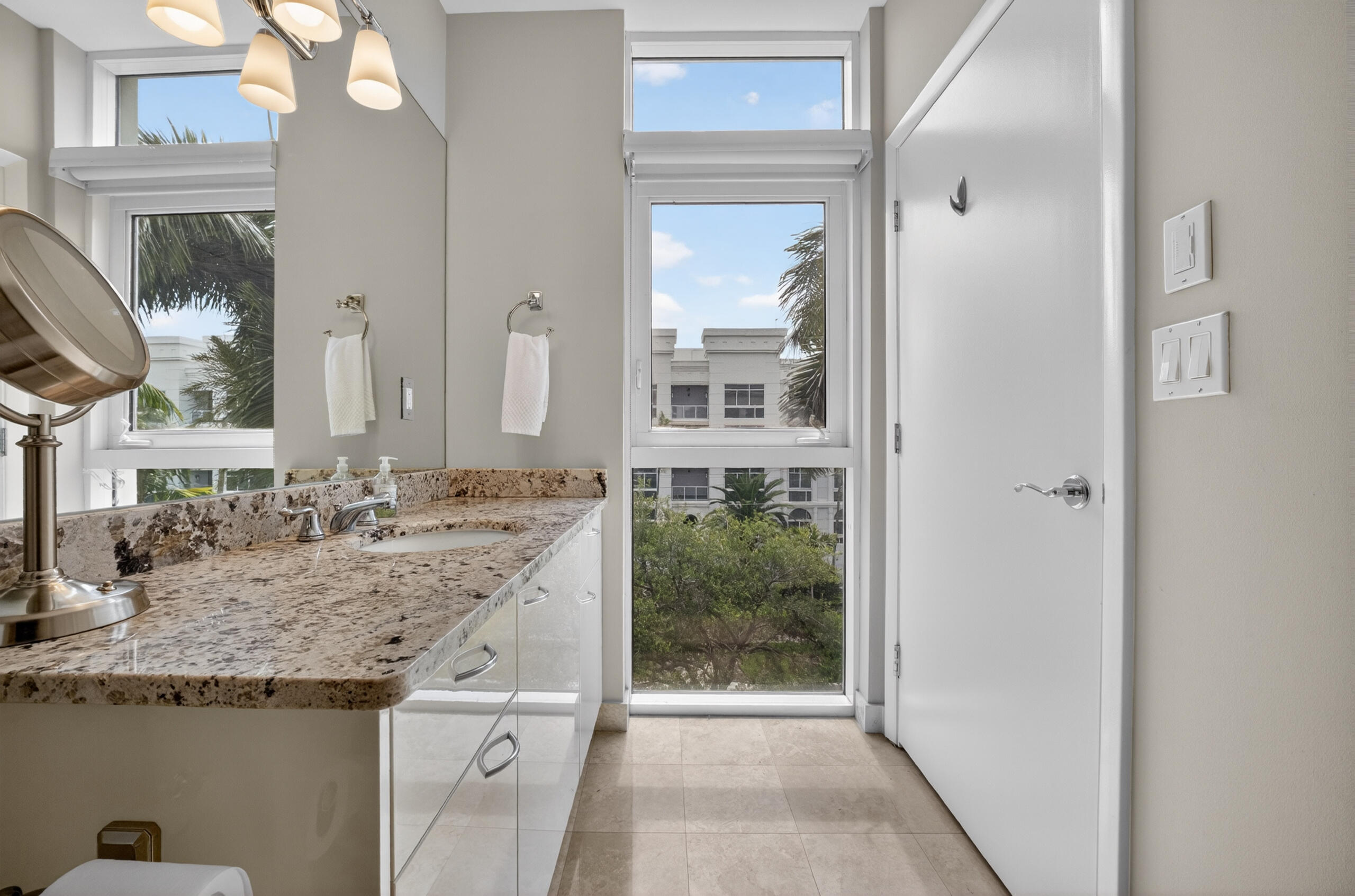 45 HENDRICKS CONDO - Residential Lease