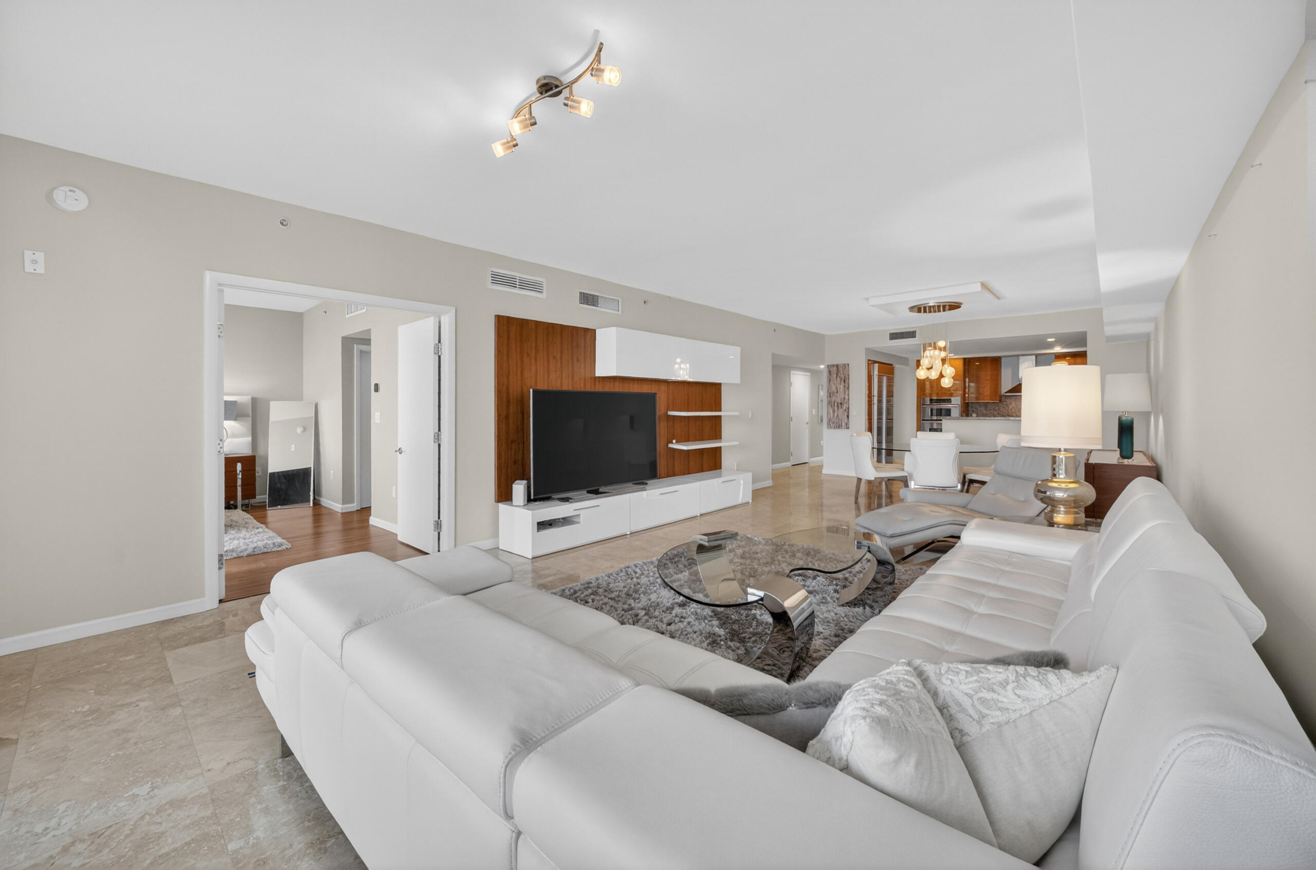 45 HENDRICKS CONDO - Residential Lease