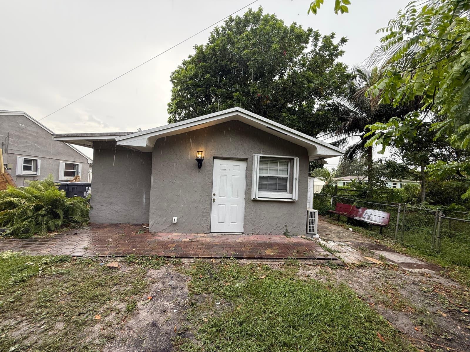 BON AIRE ACRES - Residential Lease