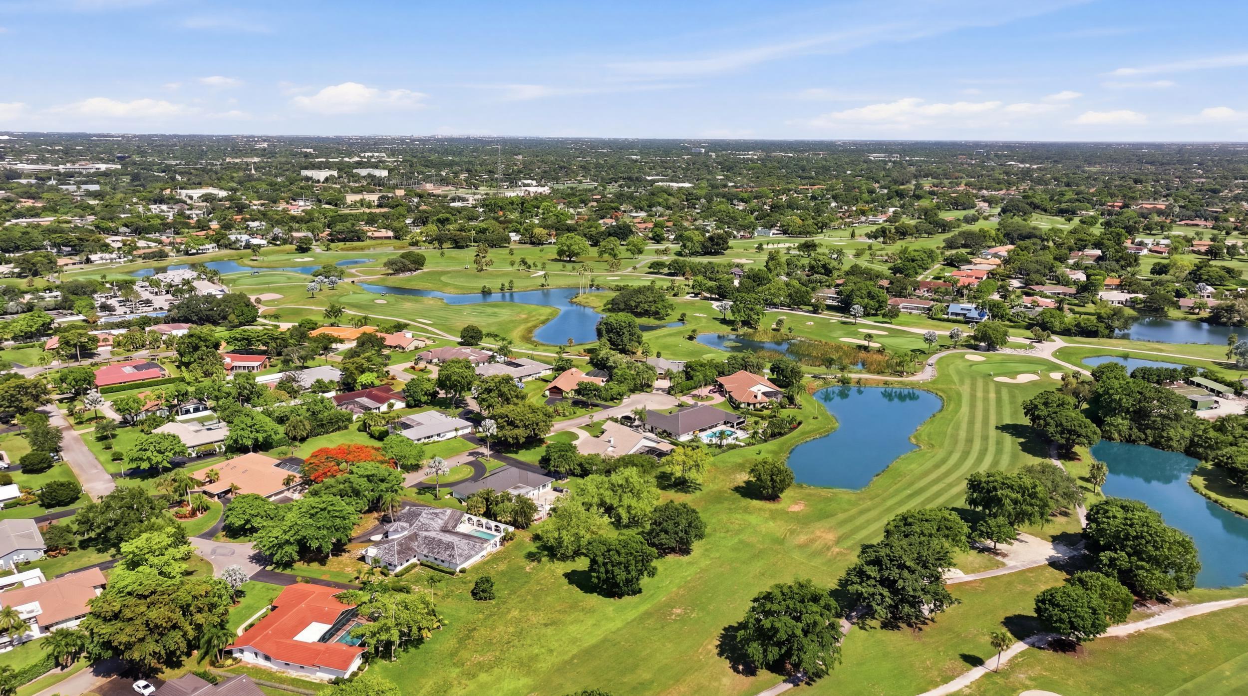 CORAL SPRINGS COUNTRY CLUB - Residential