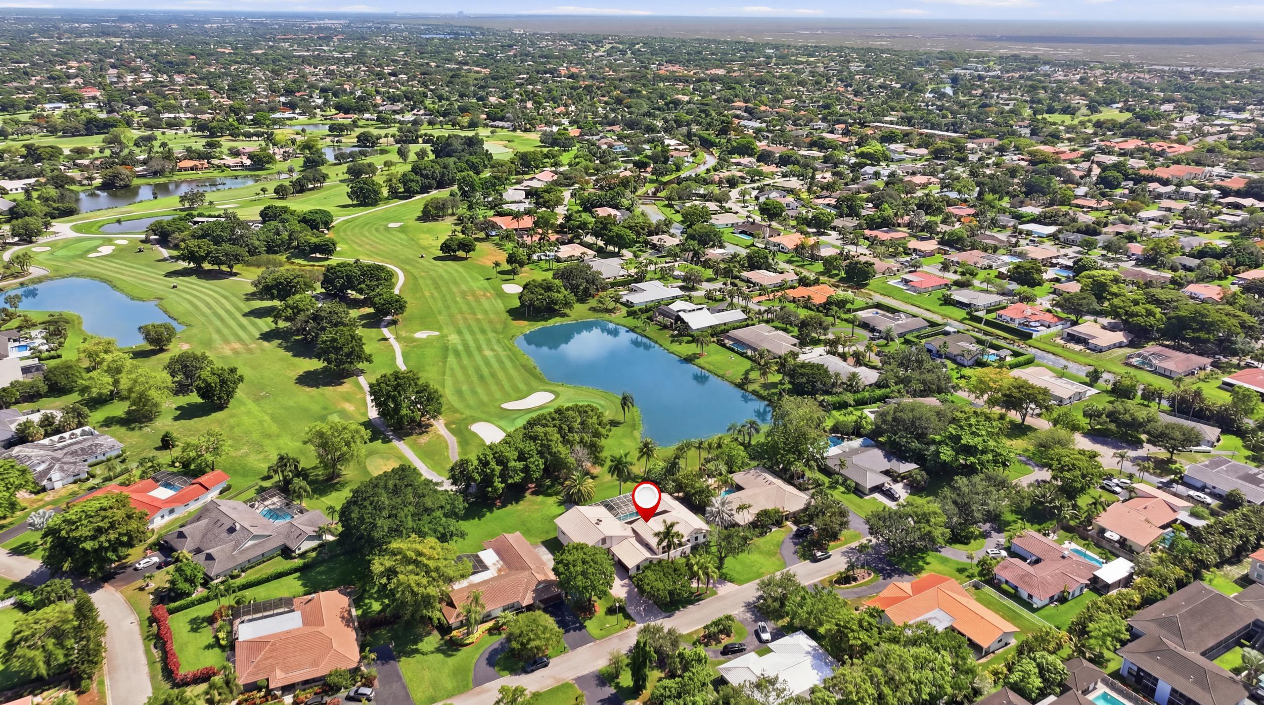 CORAL SPRINGS COUNTRY CLUB - Residential