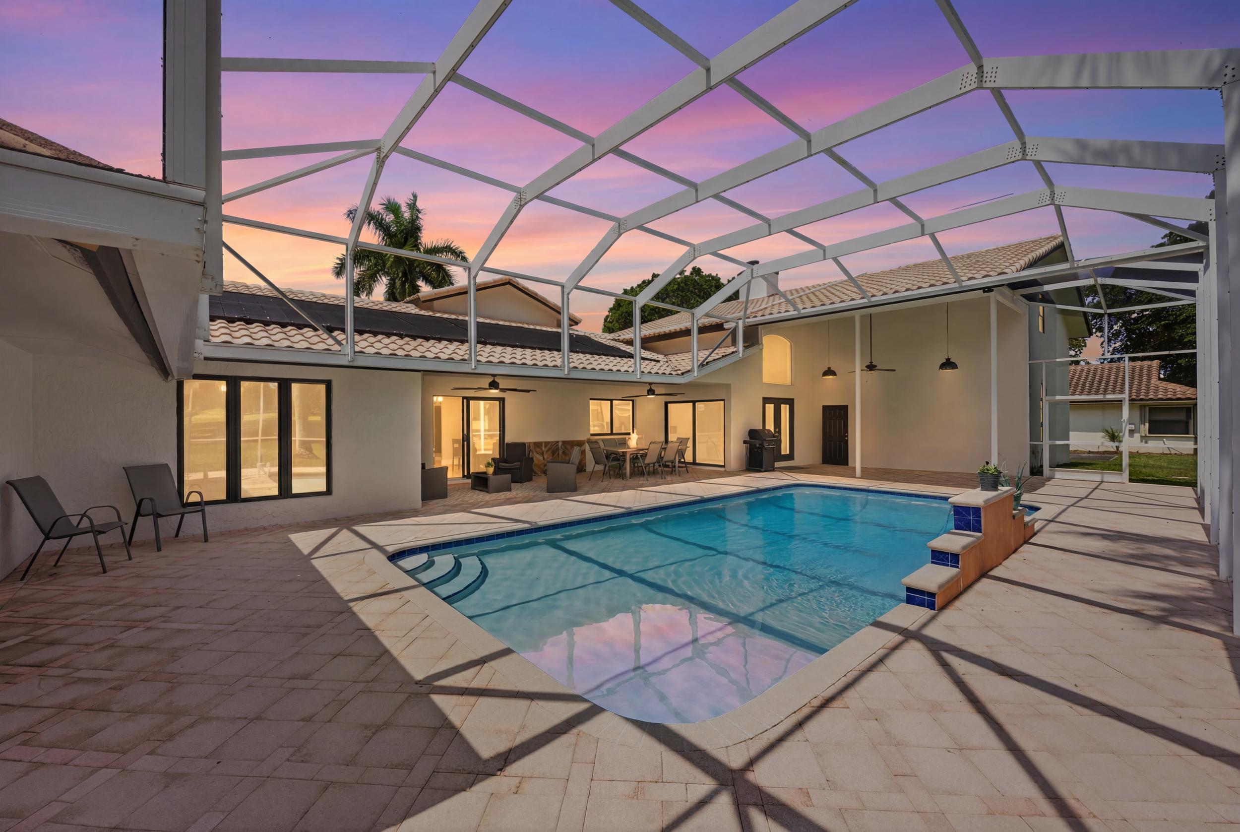 CORAL SPRINGS COUNTRY CLUB - Residential