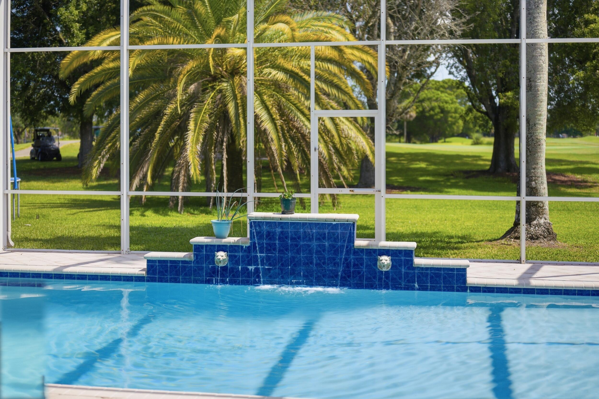 CORAL SPRINGS COUNTRY CLUB - Residential