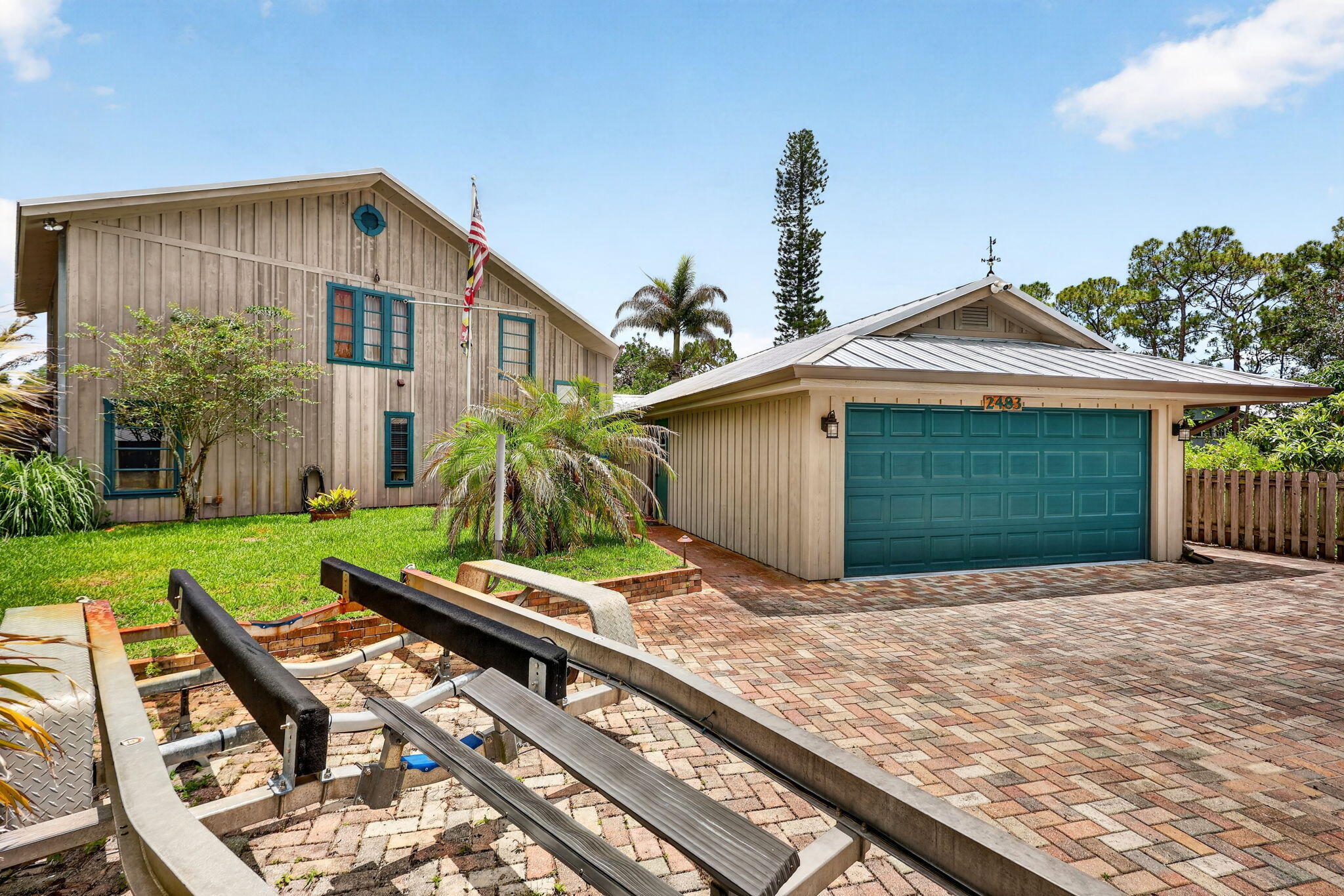 RUSTIC HILLS - Residential