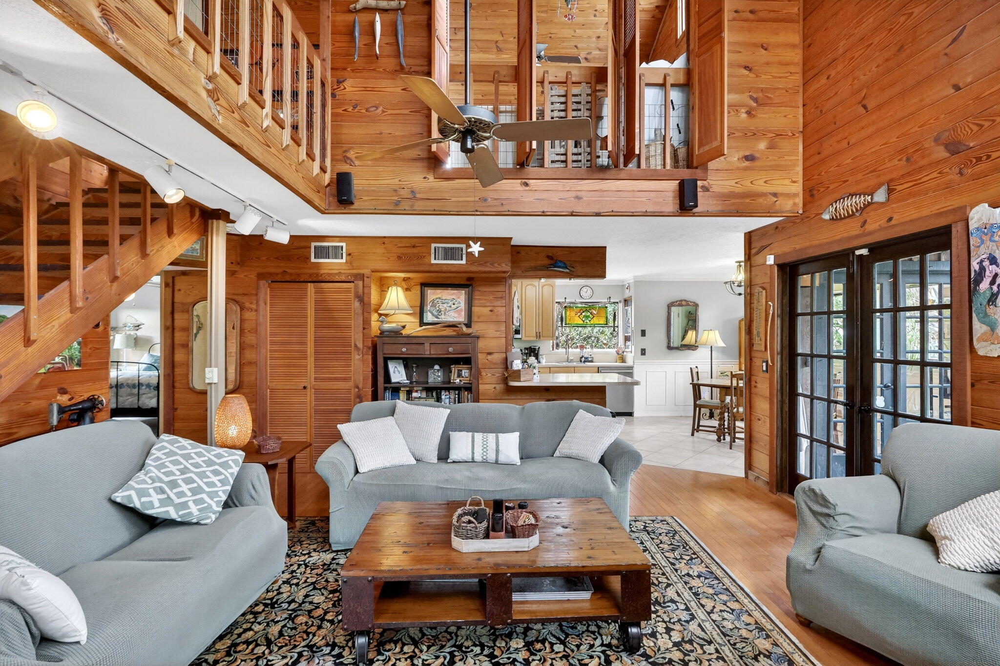 RUSTIC HILLS - Residential