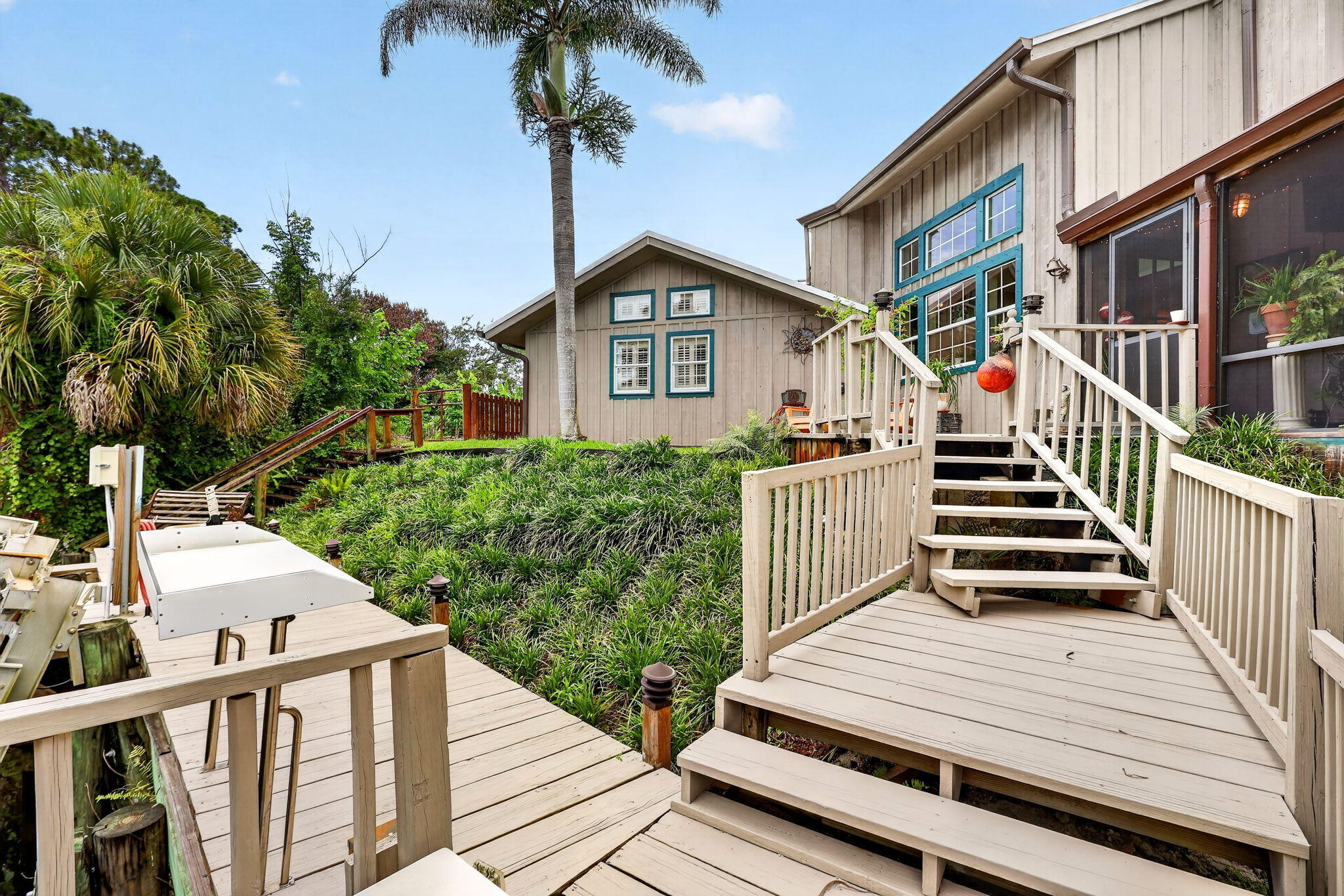 RUSTIC HILLS - Residential