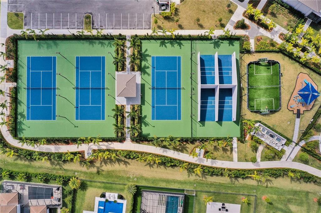 Town Parc @ Miralago - Residential