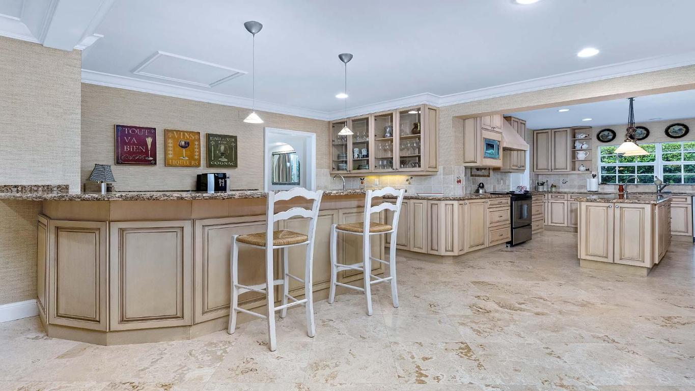 GULFSTREAM PROPERTIES - Residential