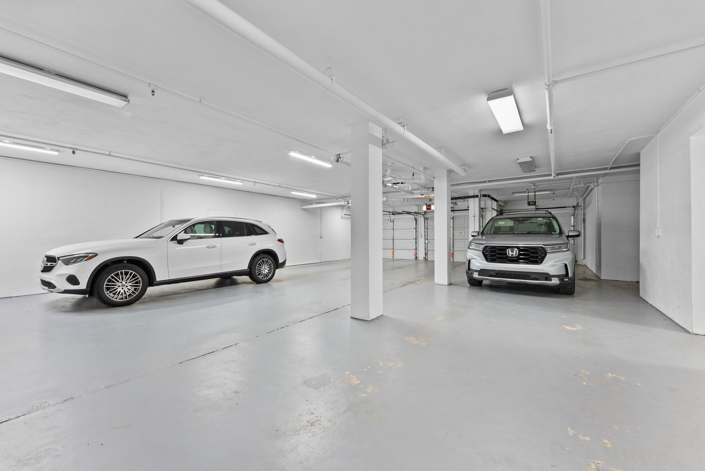 BERMUDA HIGH WEST ONE AND TWO CONDO - Residential