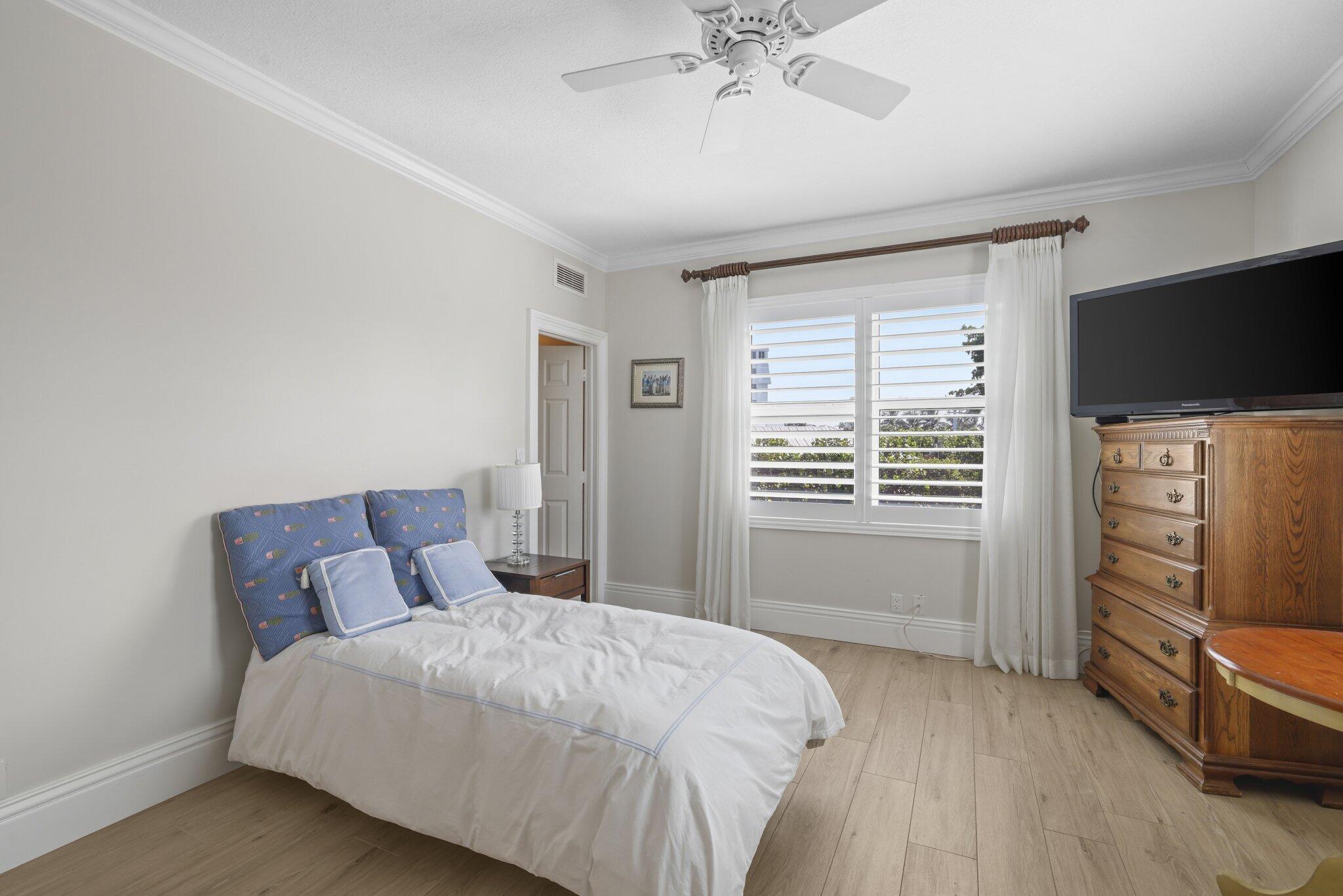 BERMUDA HIGH WEST ONE AND TWO CONDO - Residential