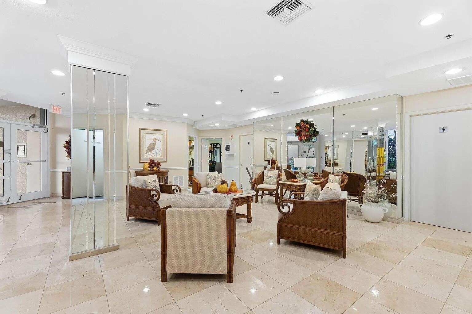 HIBISCUS BY THE SEA CONDOMINIUM - Residential