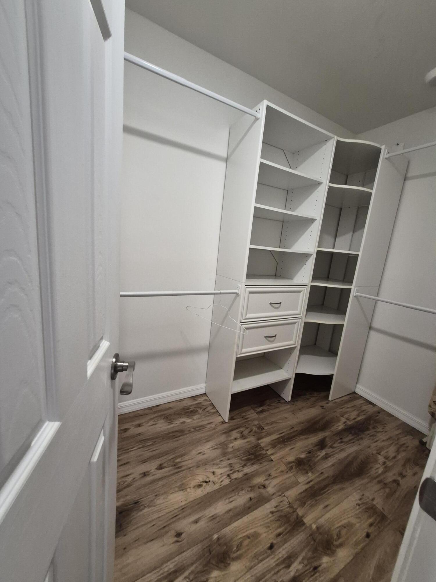 EASTHAMPTON CONDO - Residential Lease