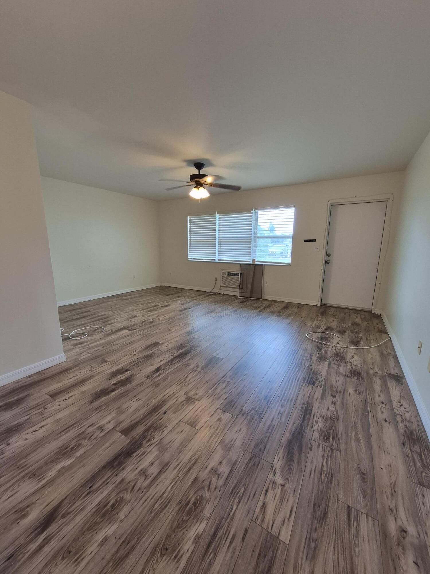 EASTHAMPTON CONDO - Residential Lease