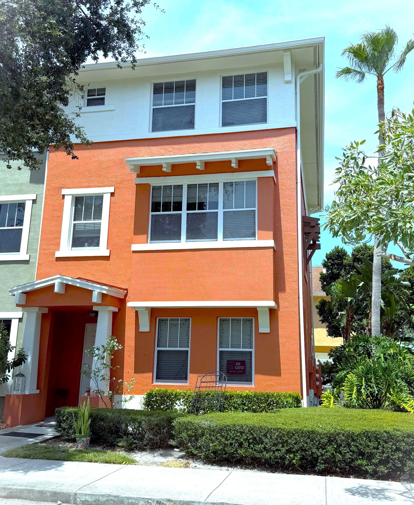 CITYSIDE CONDO - Residential