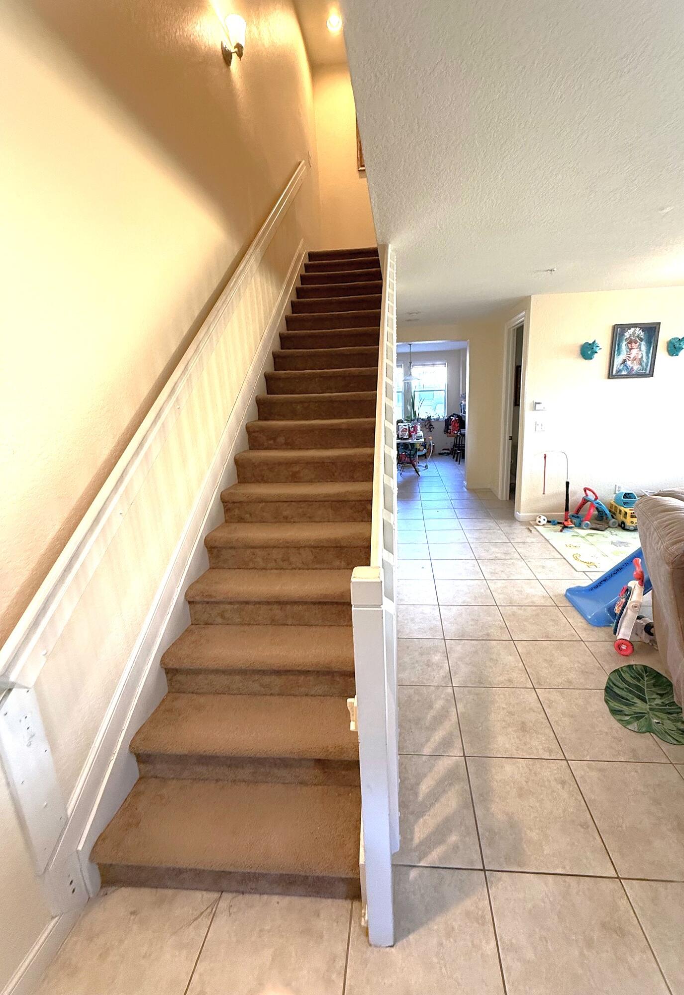 CITYSIDE CONDO - Residential