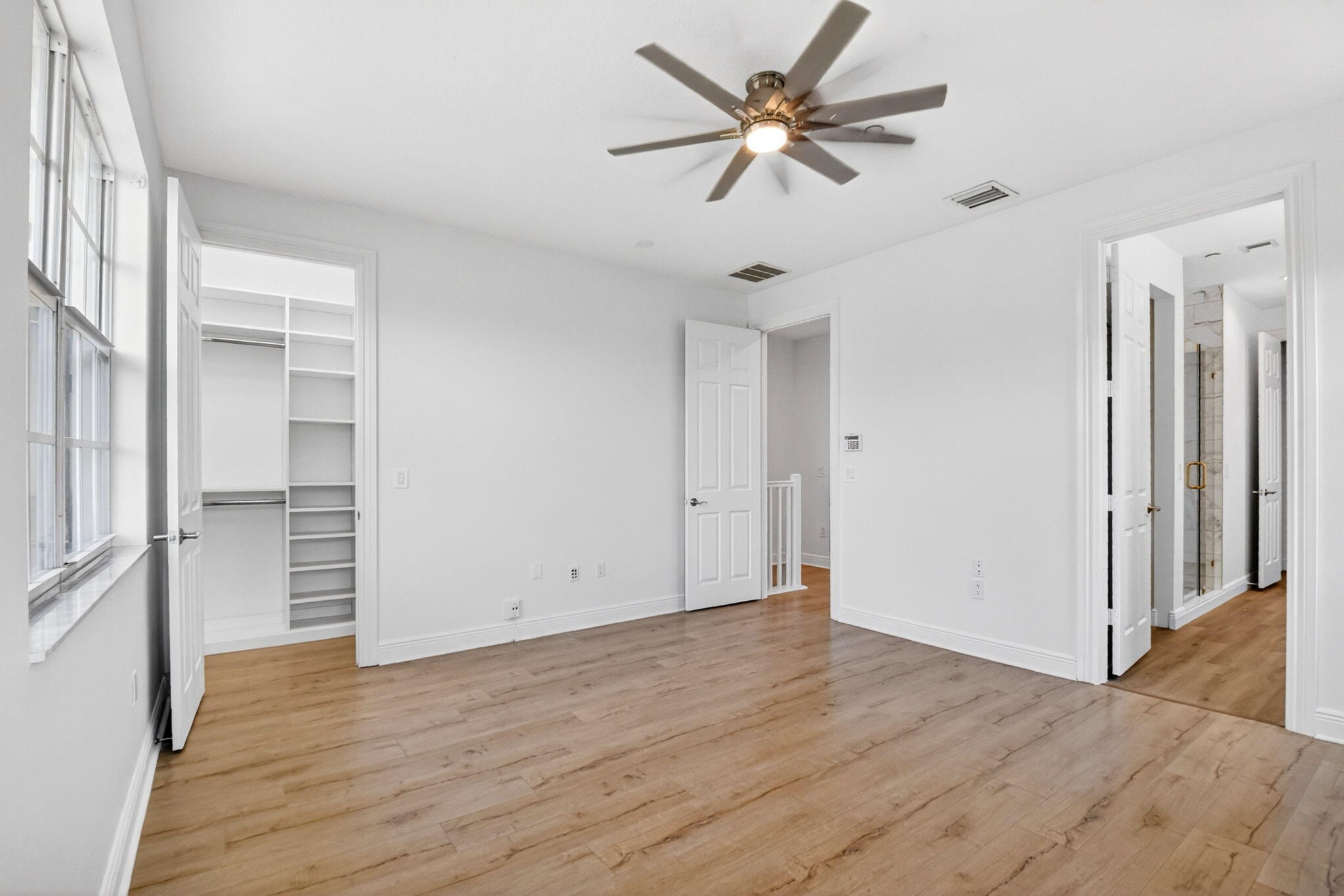 COURTYARDS OF LAKE WORTH - Residential Lease