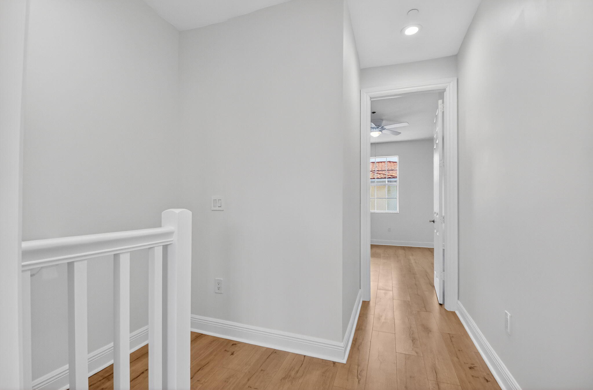 COURTYARDS OF LAKE WORTH - Residential Lease