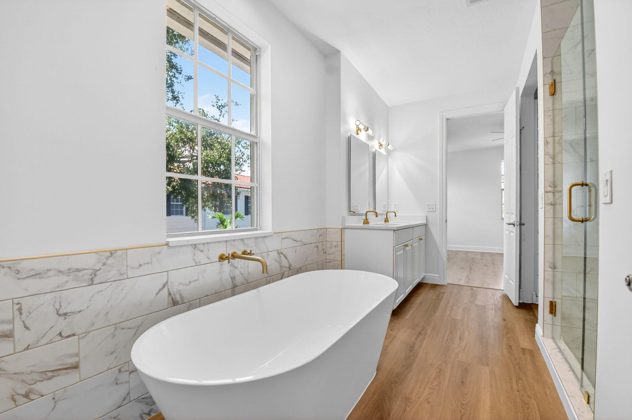COURTYARDS OF LAKE WORTH - Residential Lease
