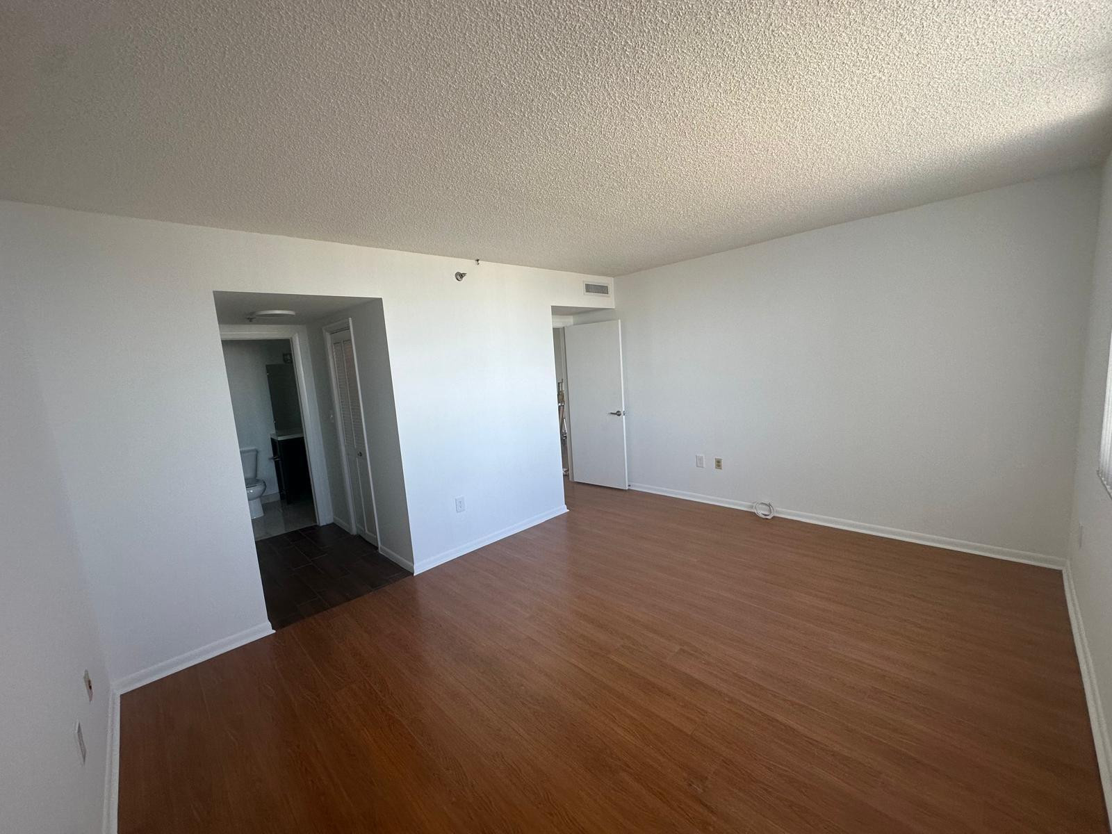 HILLCREST EAST No 27 - Residential