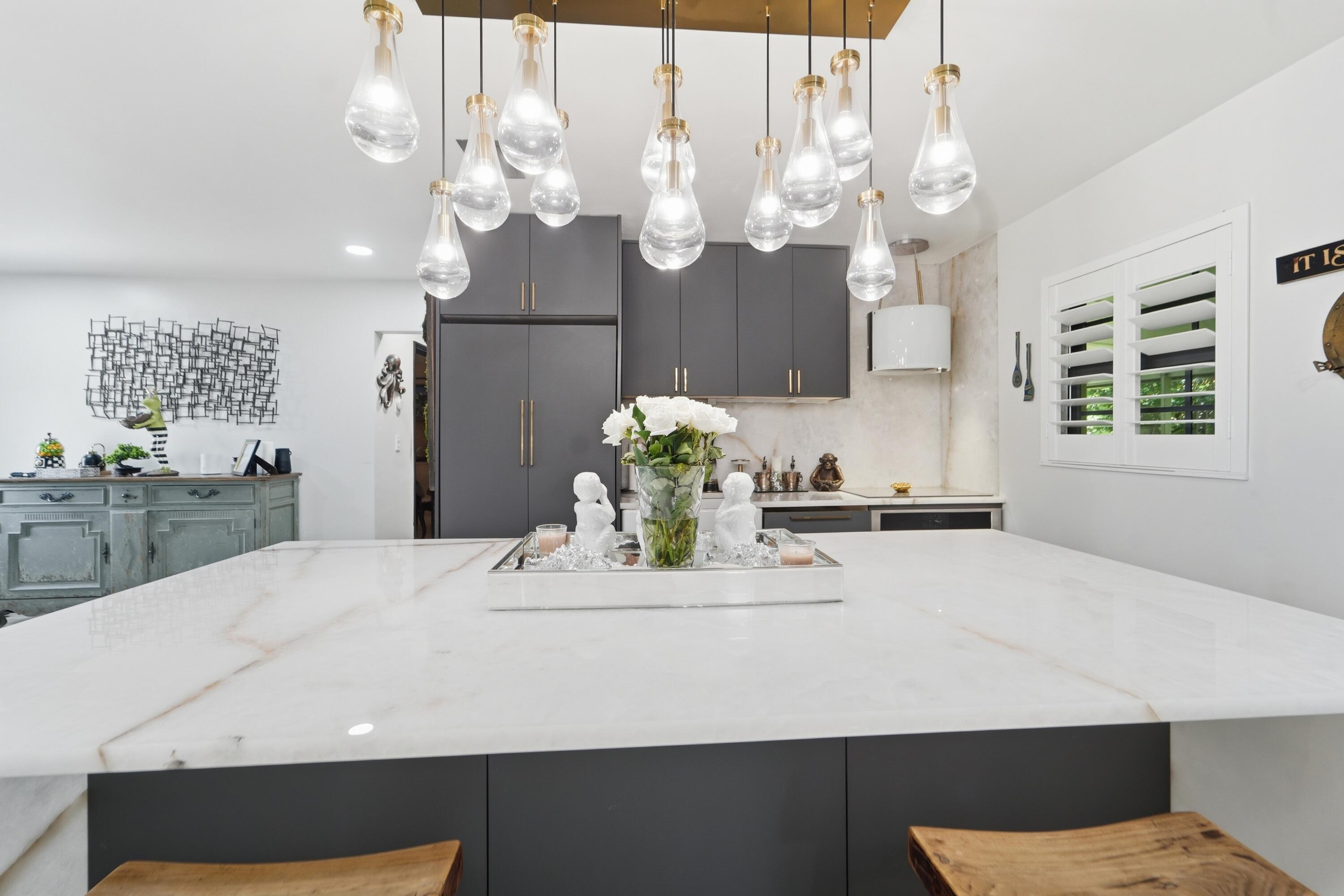 KELSEY CITY - Residential