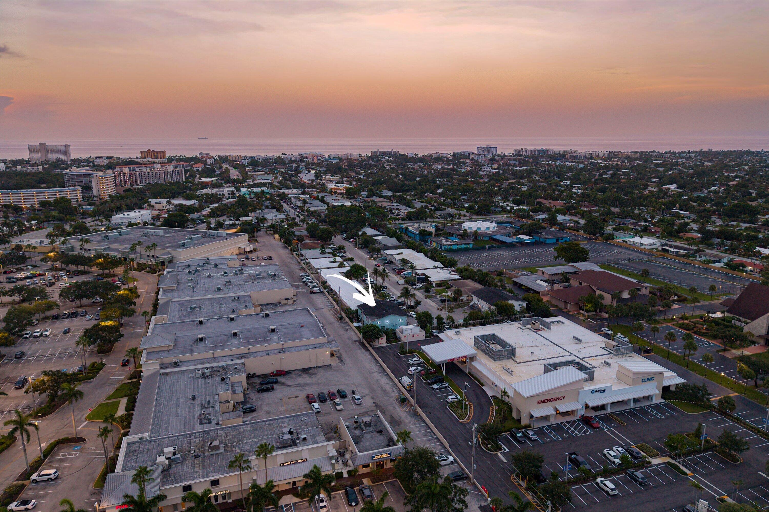 DEERFIELD COLONY COURT / DOWNTOWN DEERFIELD / COVE - Residential Income