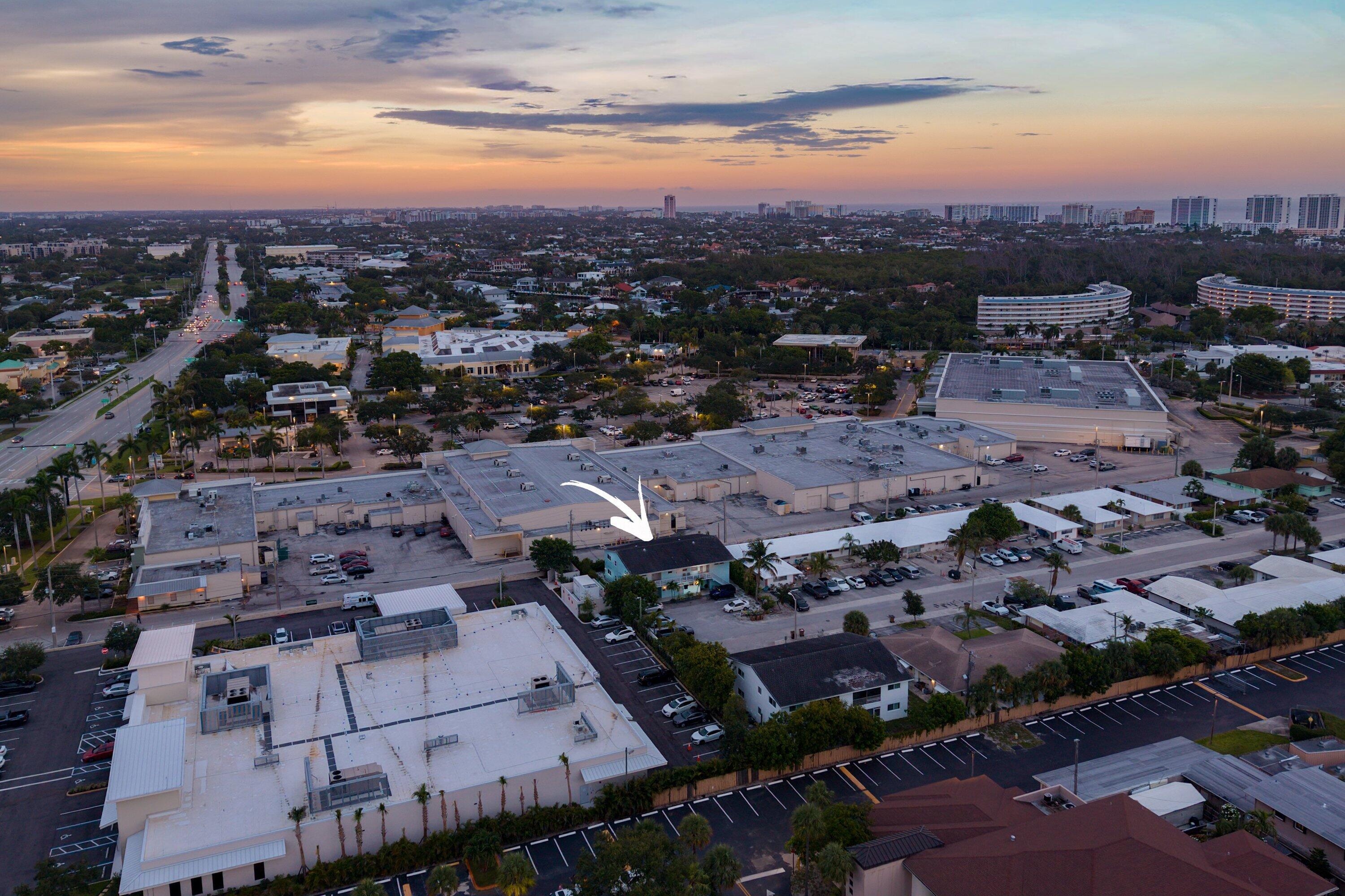 DEERFIELD COLONY COURT / DOWNTOWN DEERFIELD / COVE - Residential Income