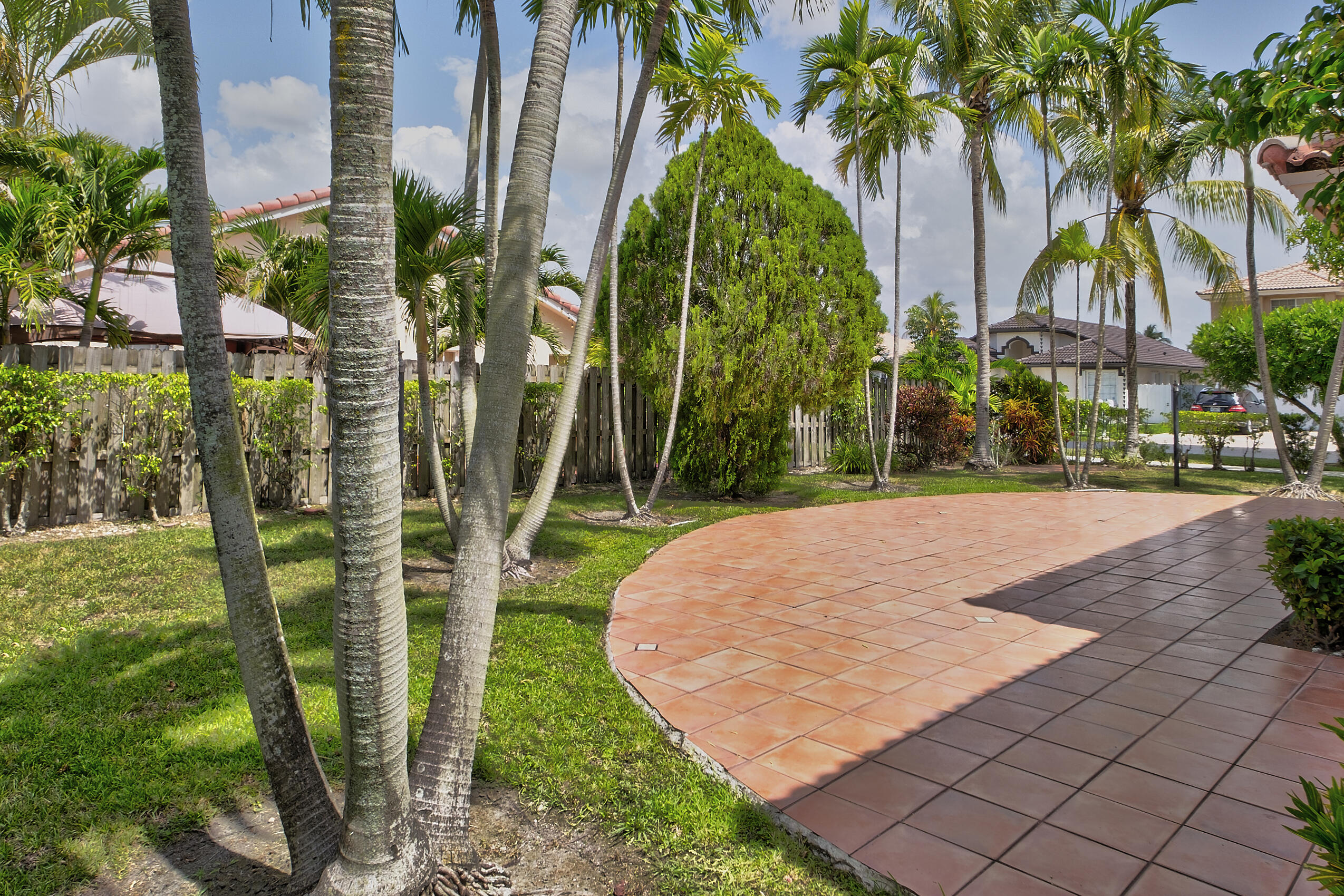 FOREST LAKES ESTATES SEC 5 - Residential