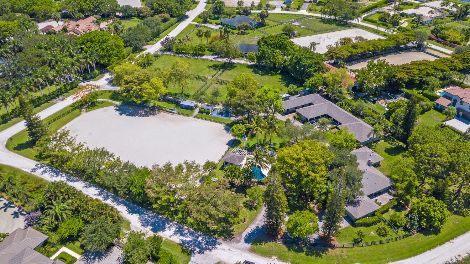 Saddle Trail Park of Wellington - Residential Lease