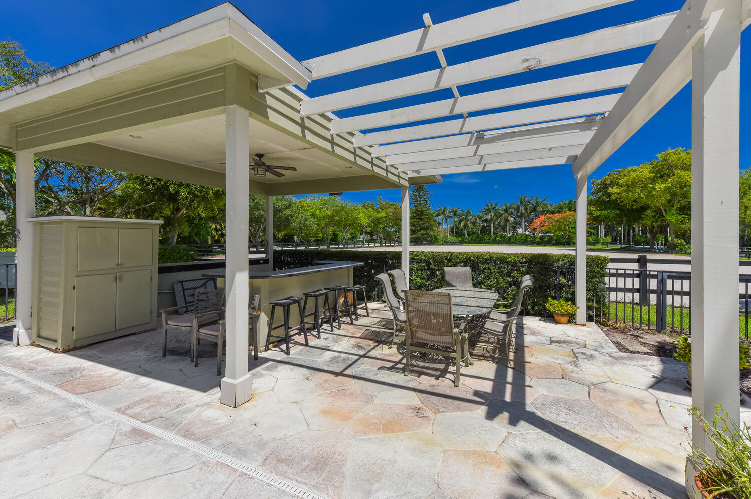 Saddle Trail Park of Wellington - Residential Lease