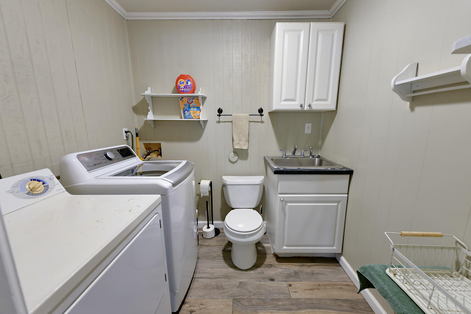 Saddle Trail Park of Wellington - Residential Lease
