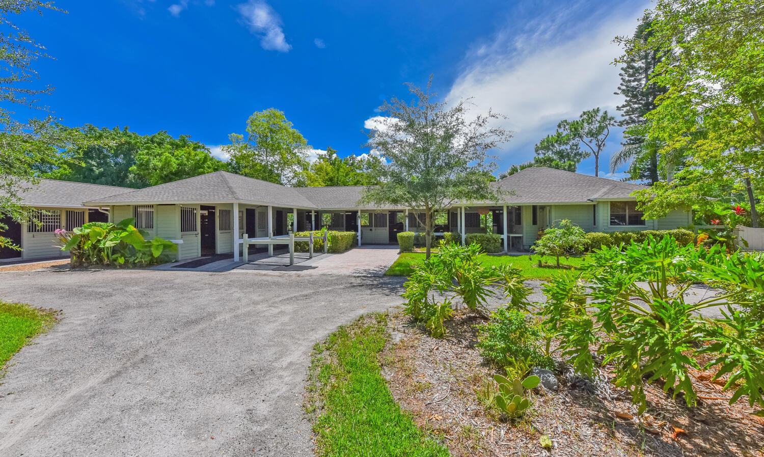Saddle Trail Park of Wellington - Residential Lease