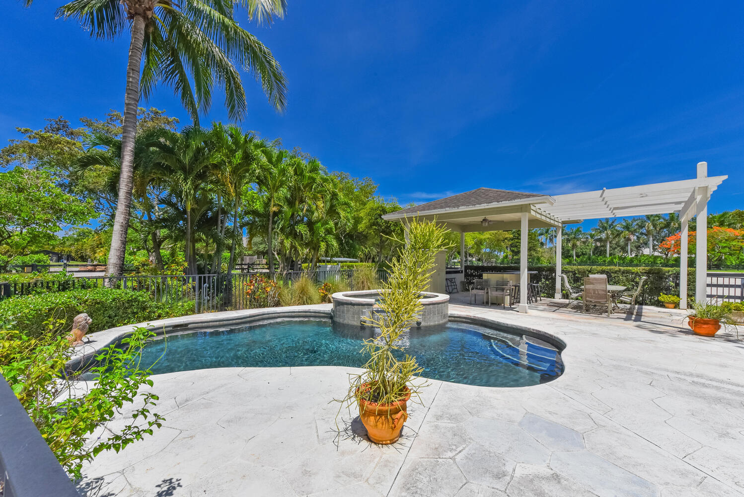 Saddle Trail Park of Wellington - Residential Lease