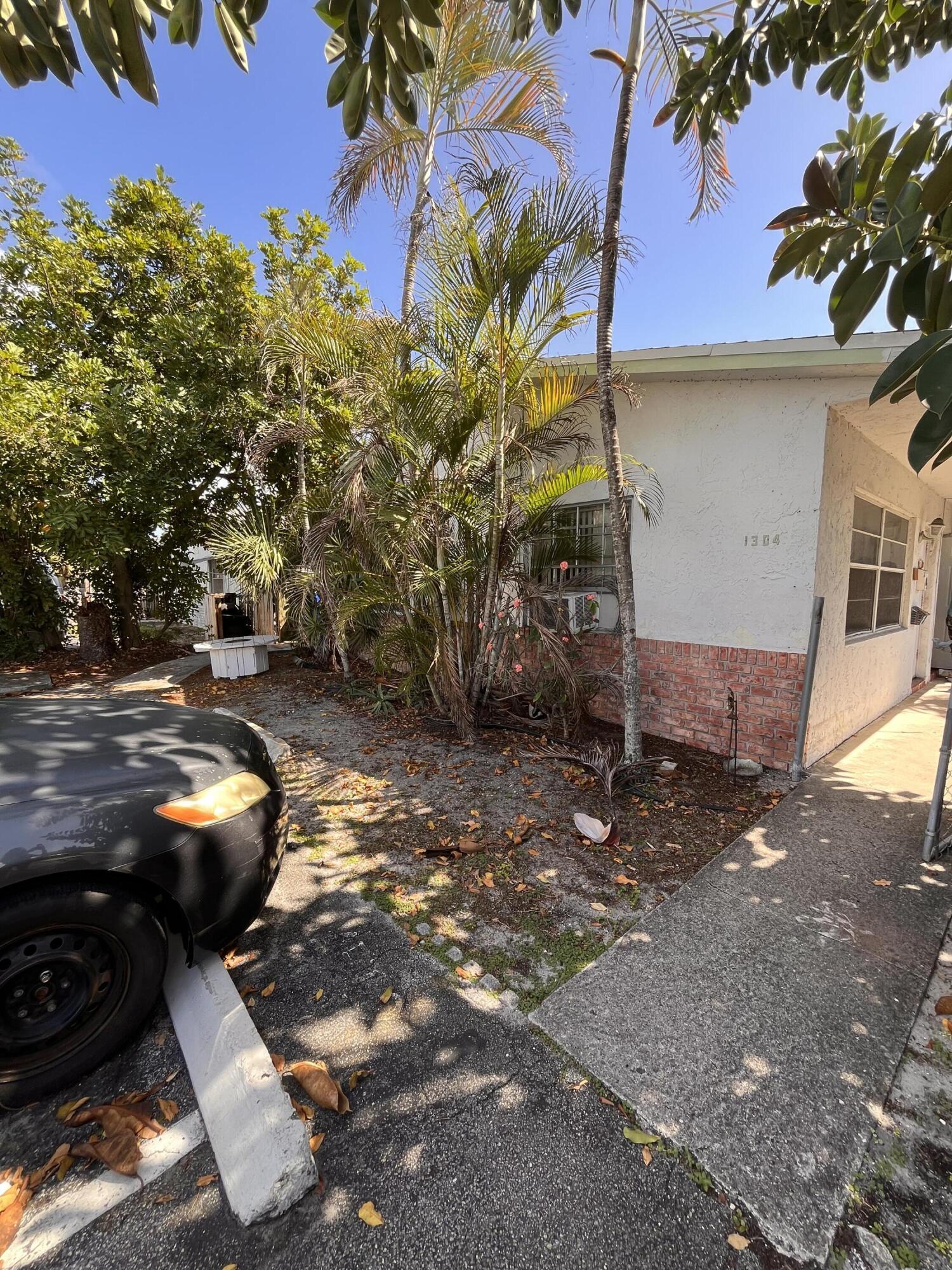 OCEAN WAY PARK - Residential Income