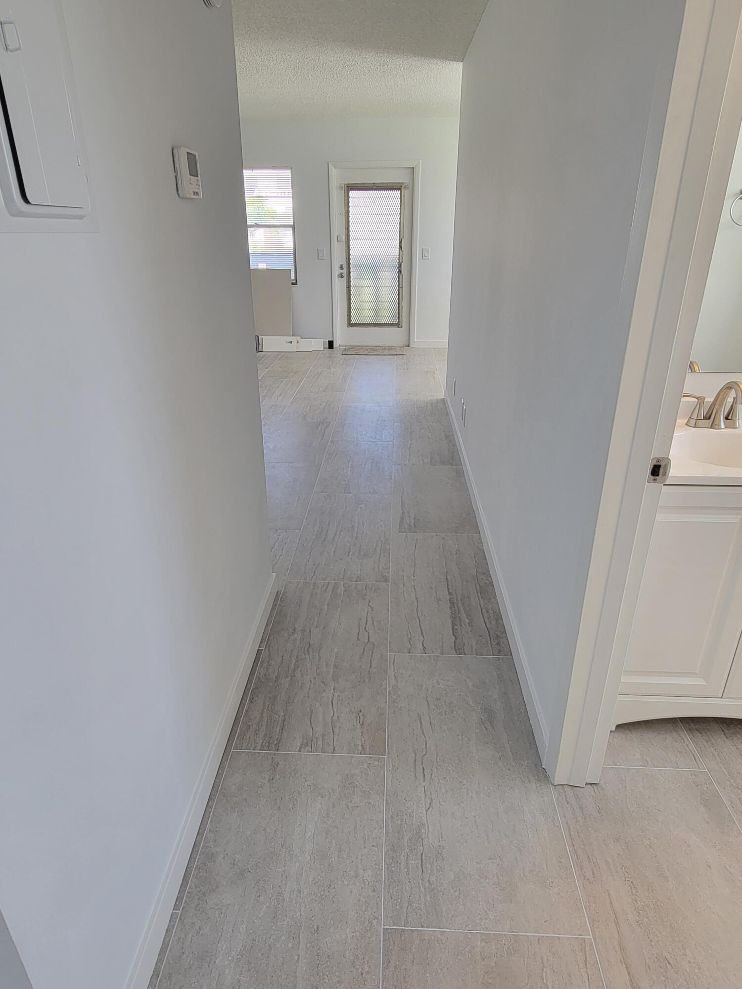 FANSHAW AT CENTURY VILLAGE CONDO - Residential Lease