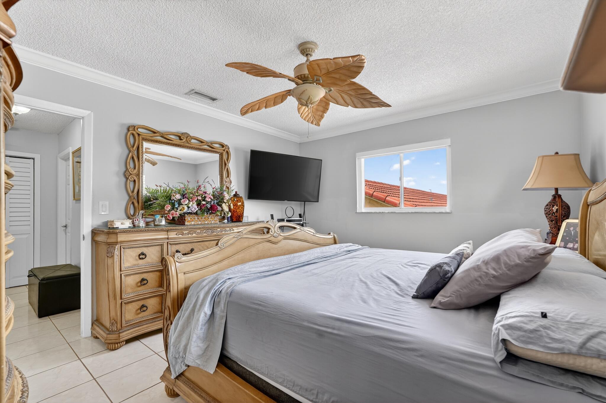 WEST PALM GARDENS VILLAS II CONDO - Residential