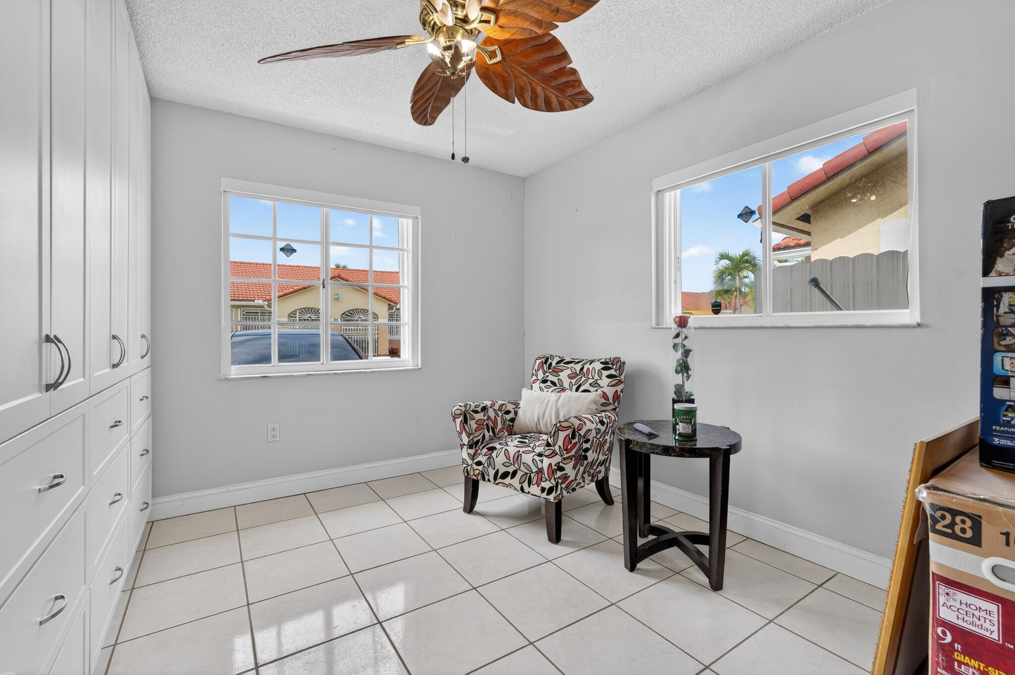 WEST PALM GARDENS VILLAS II CONDO - Residential