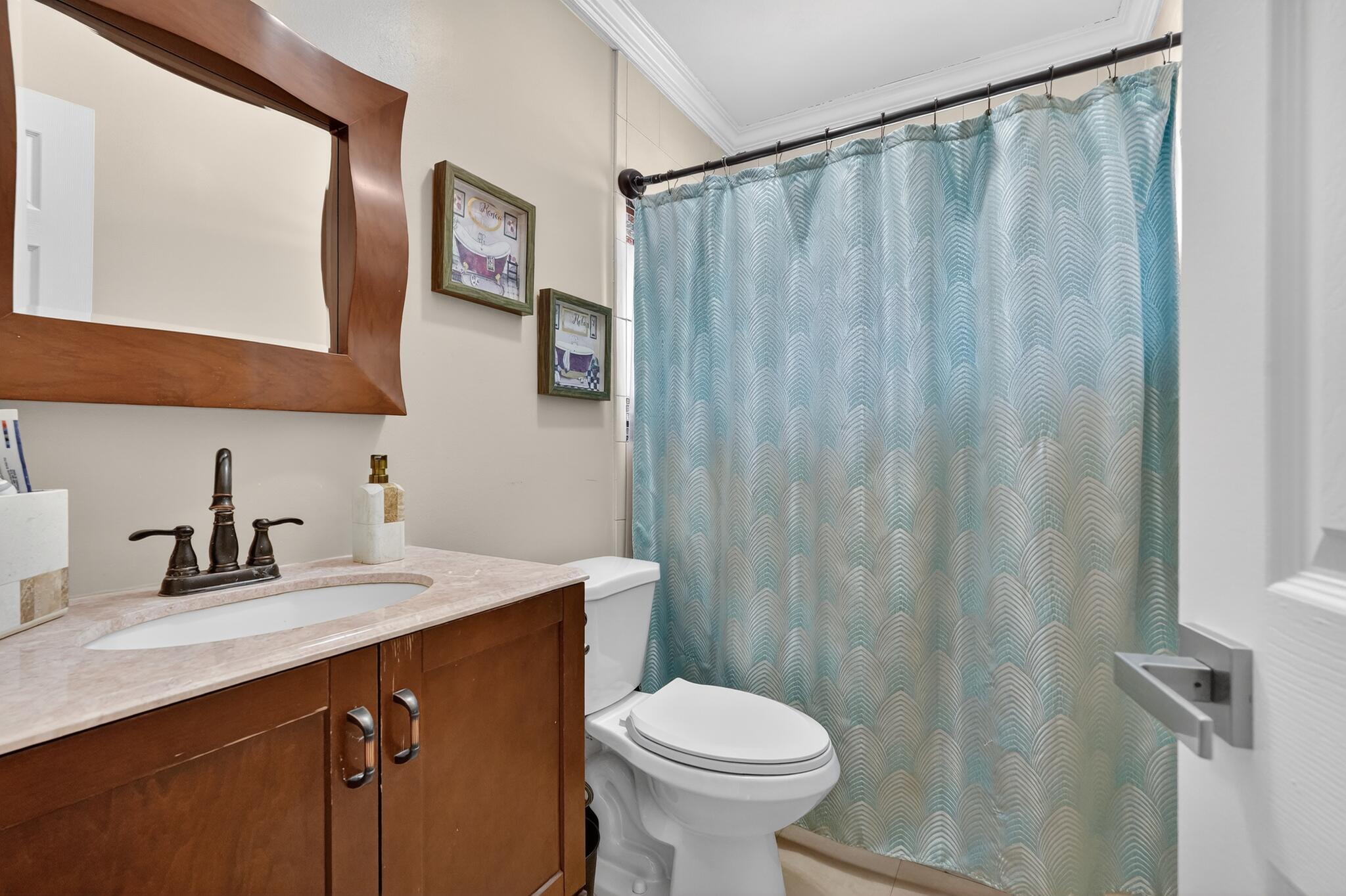 WEST PALM GARDENS VILLAS II CONDO - Residential
