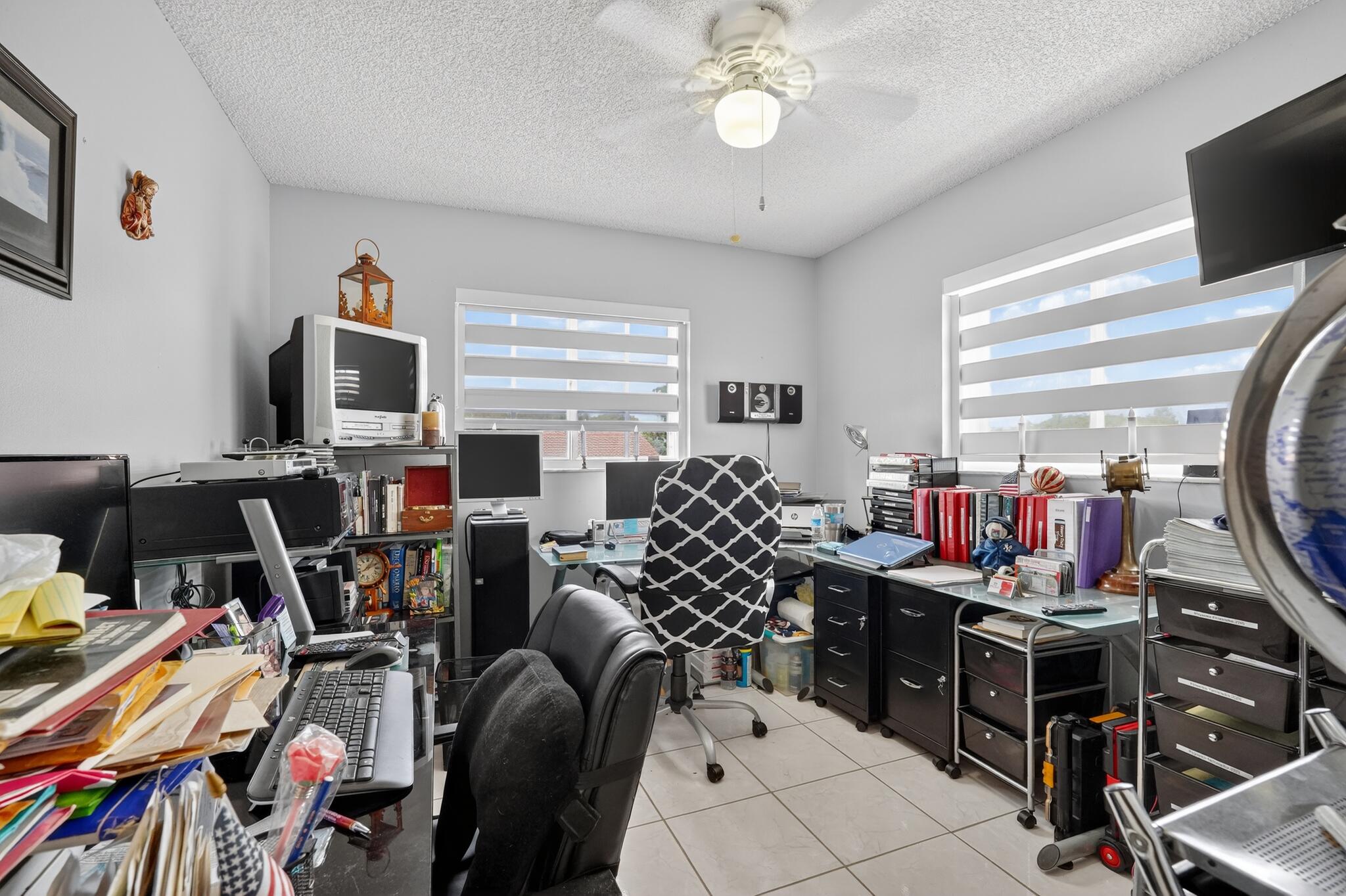 WEST PALM GARDENS VILLAS II CONDO - Residential