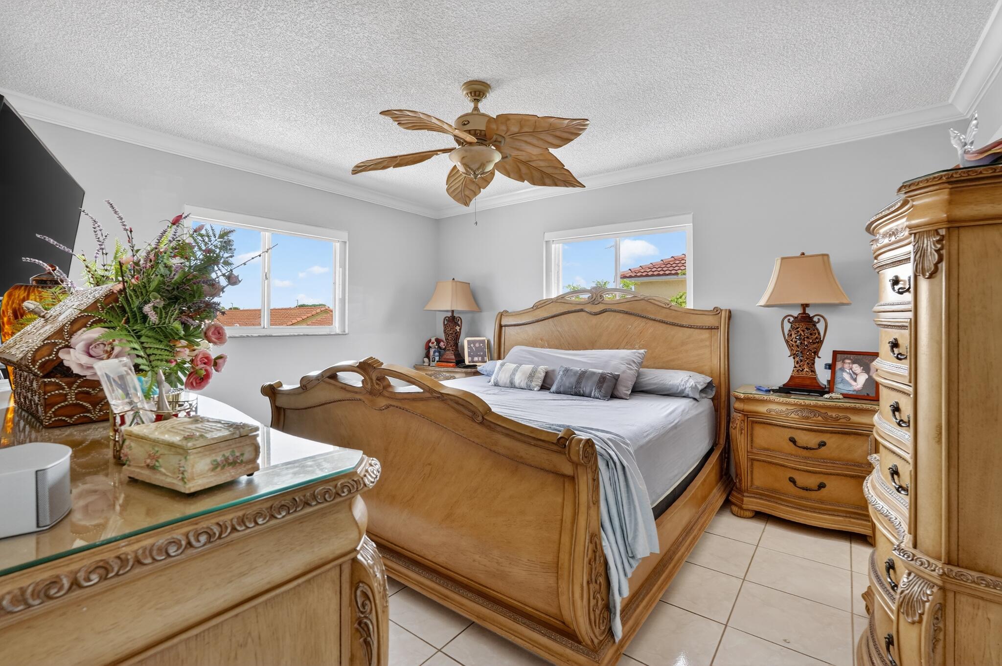 WEST PALM GARDENS VILLAS II CONDO - Residential