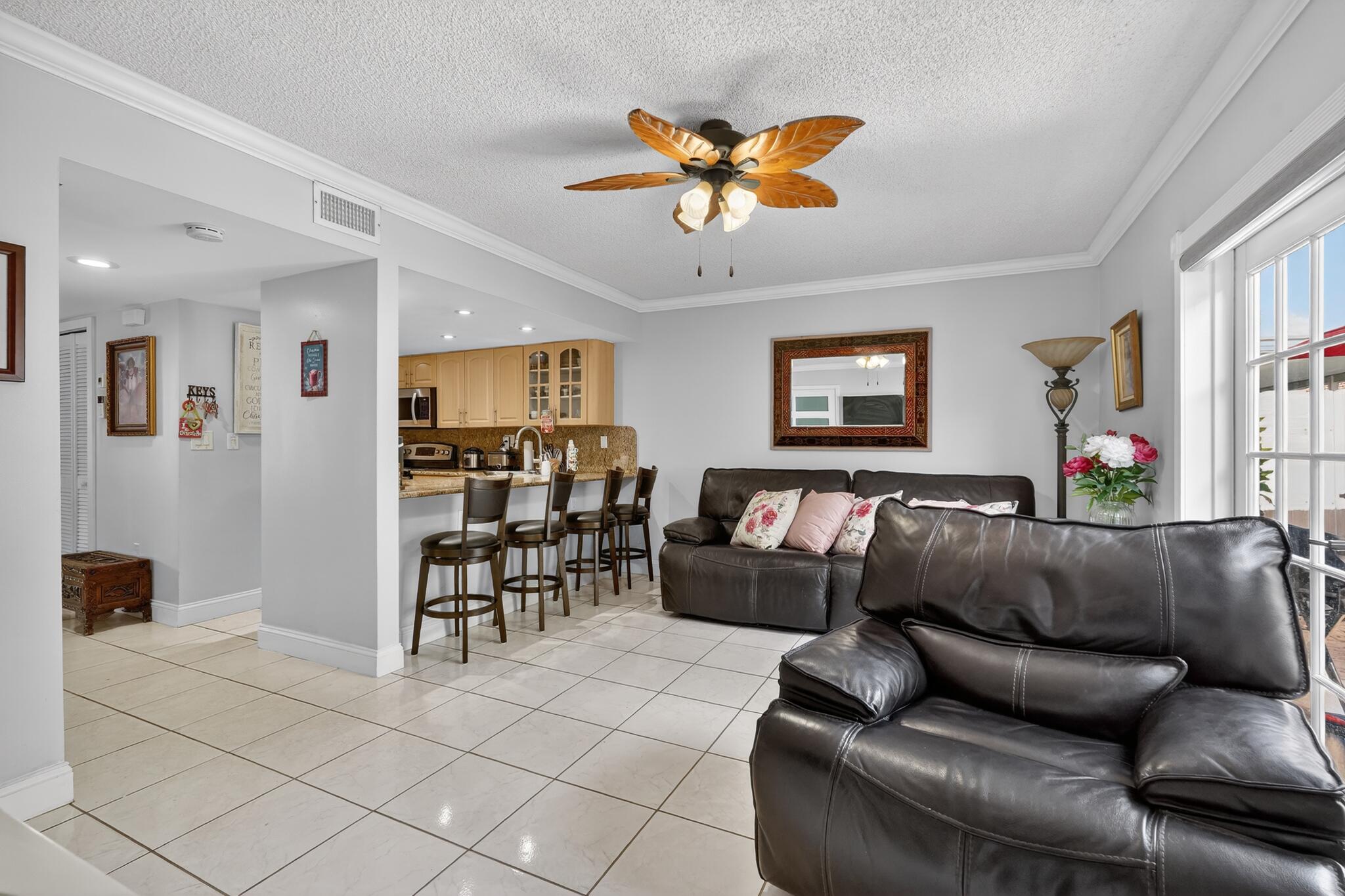 WEST PALM GARDENS VILLAS II CONDO - Residential