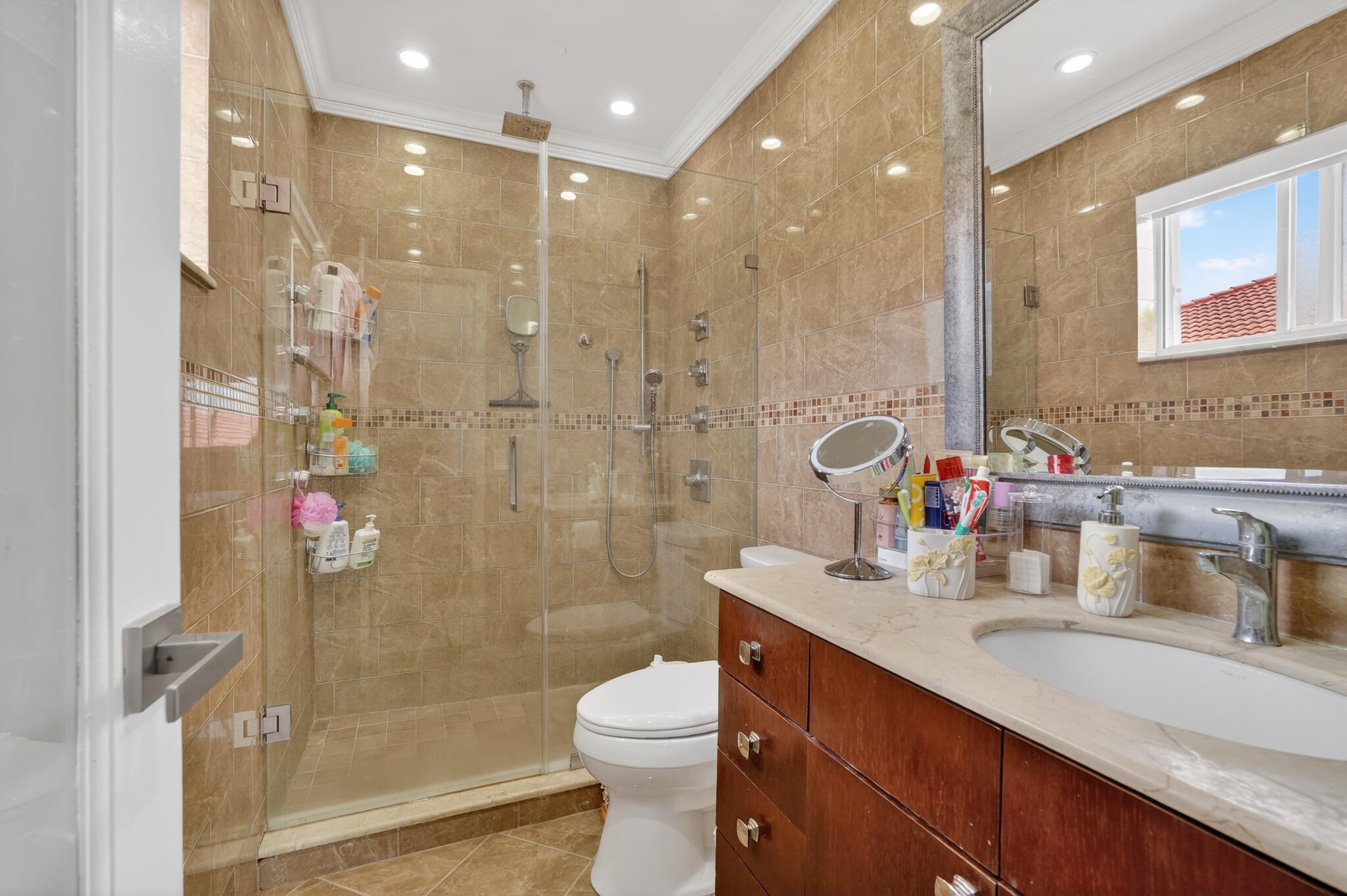 WEST PALM GARDENS VILLAS II CONDO - Residential