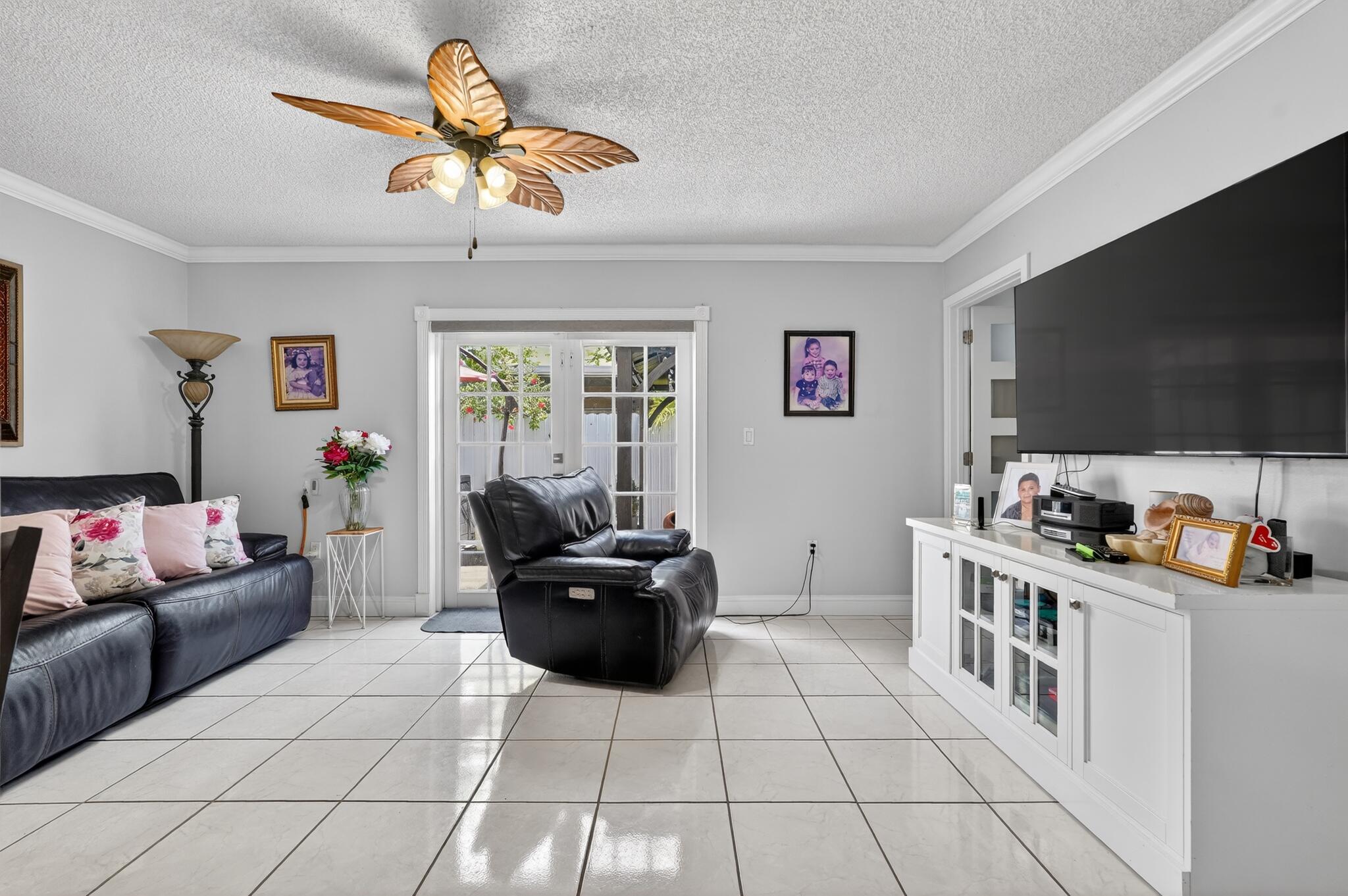 WEST PALM GARDENS VILLAS II CONDO - Residential