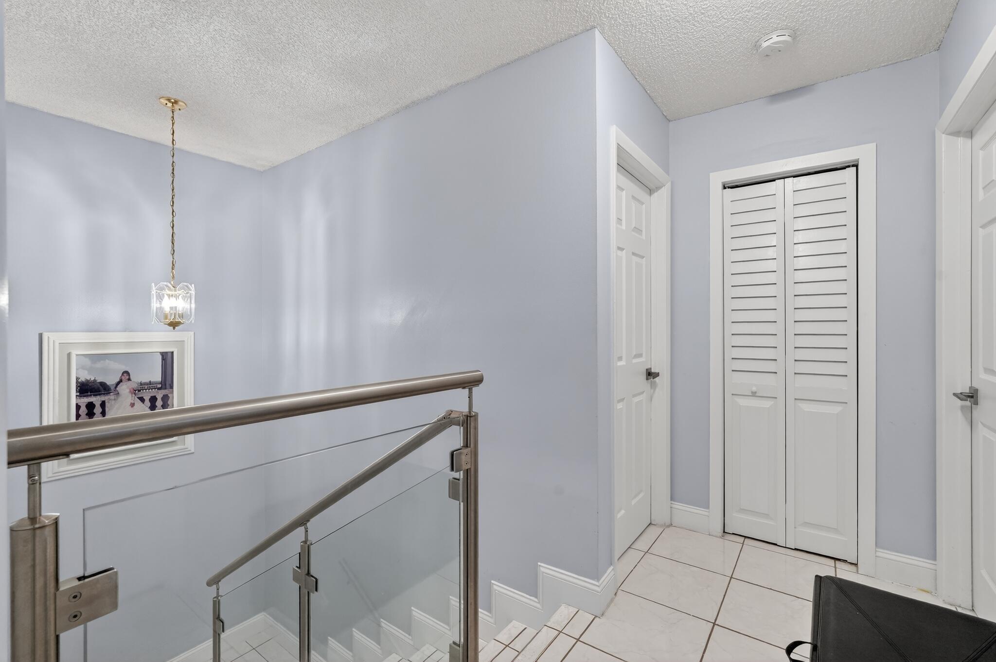 WEST PALM GARDENS VILLAS II CONDO - Residential