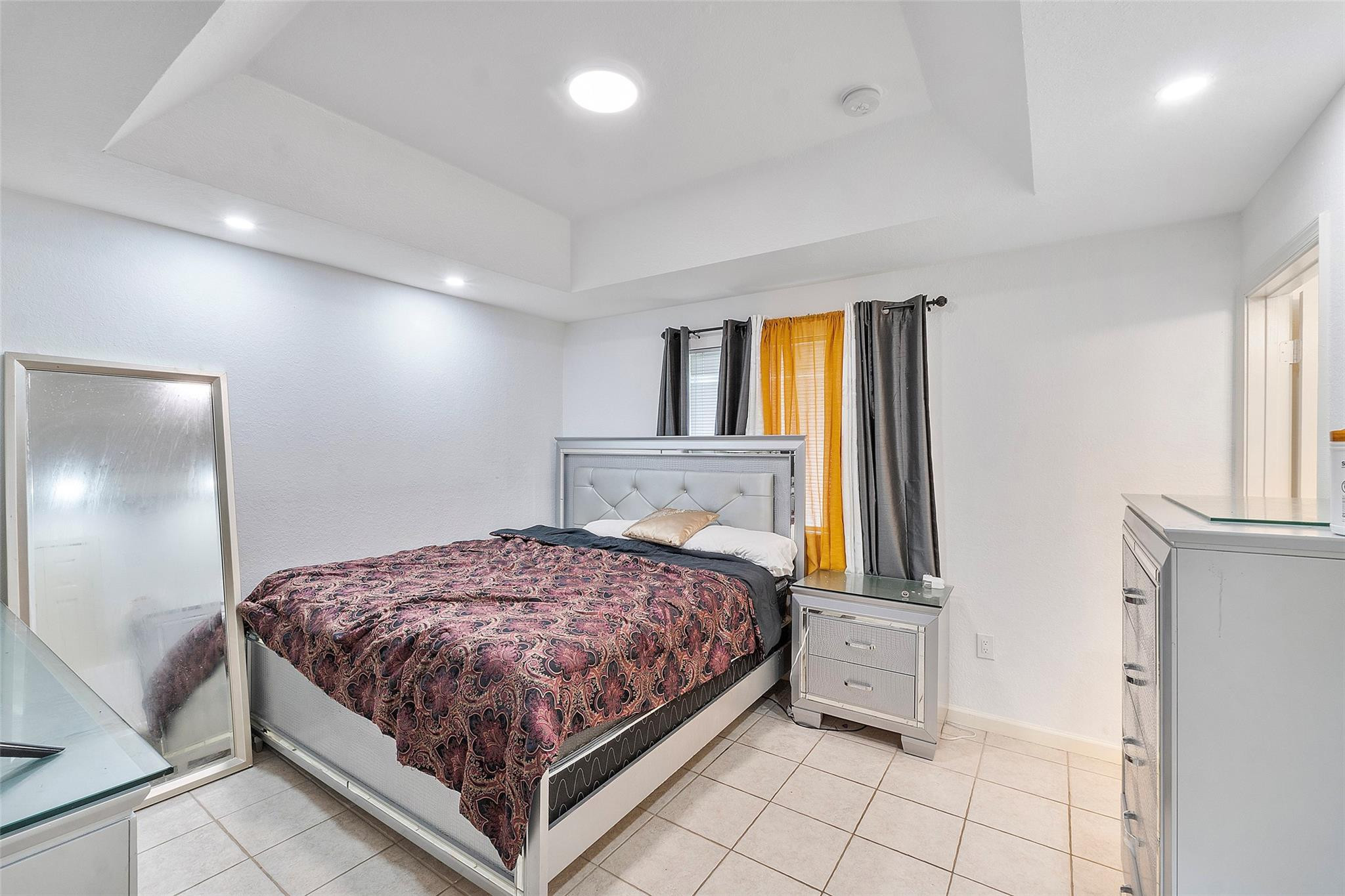 SHOMA TOWNHOMES AT KEYSCOVE CONDO - Residential