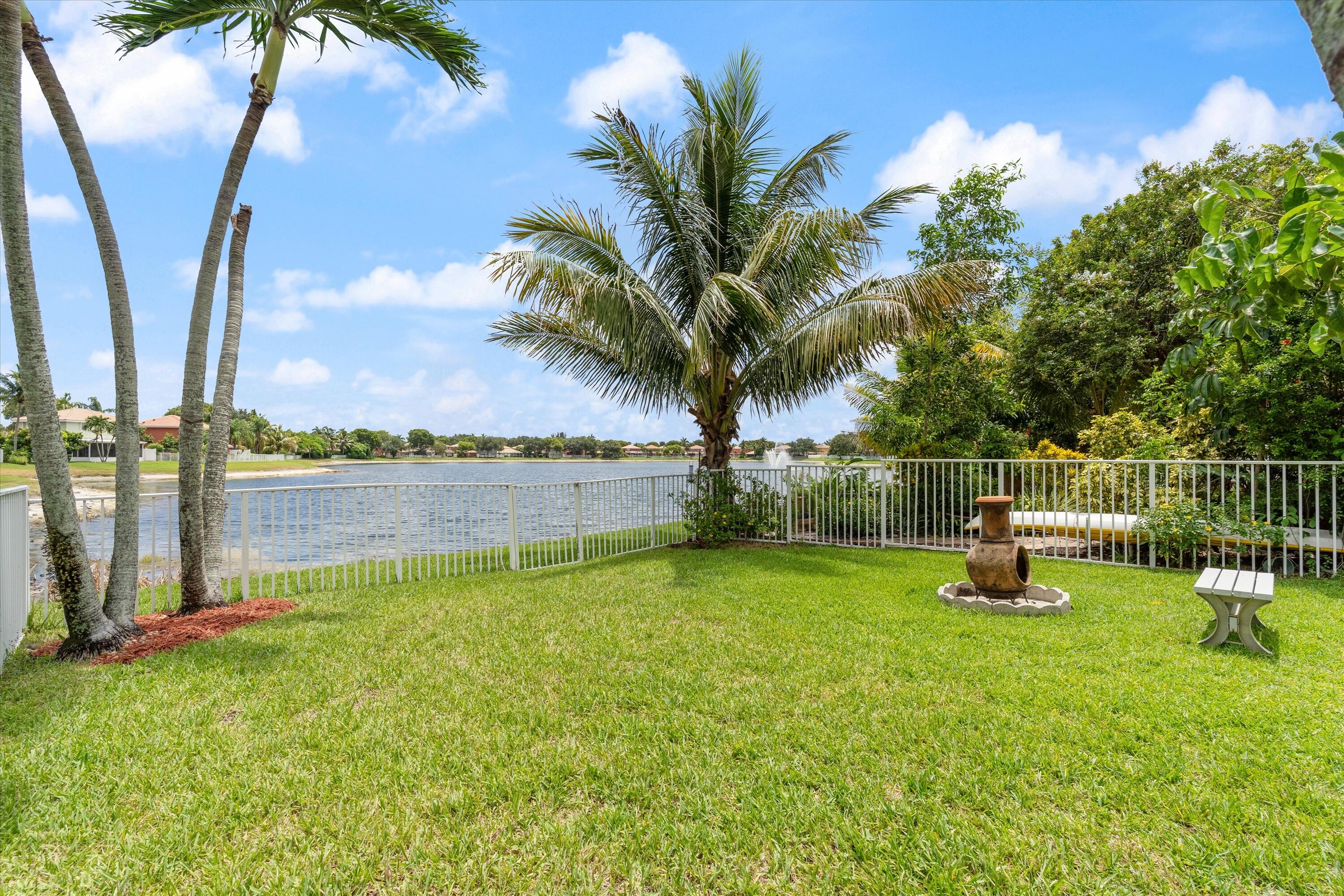 LIBERTY BAY - Residential