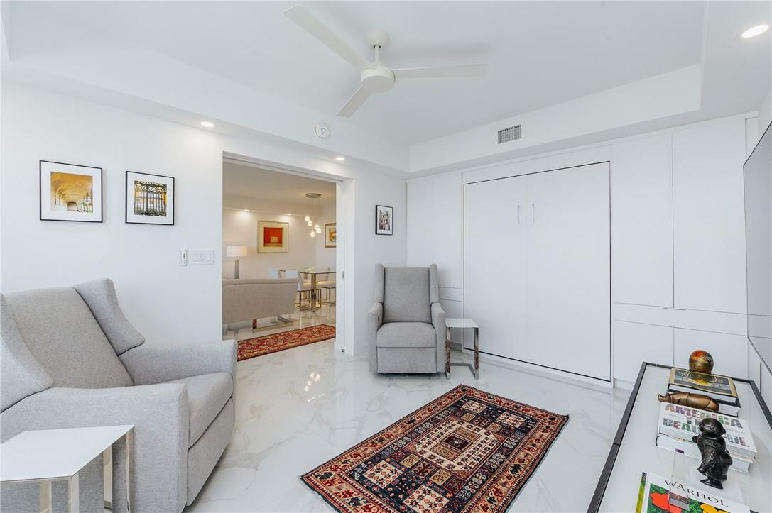 CORAL RIDGE TOWERS NORTH - Residential